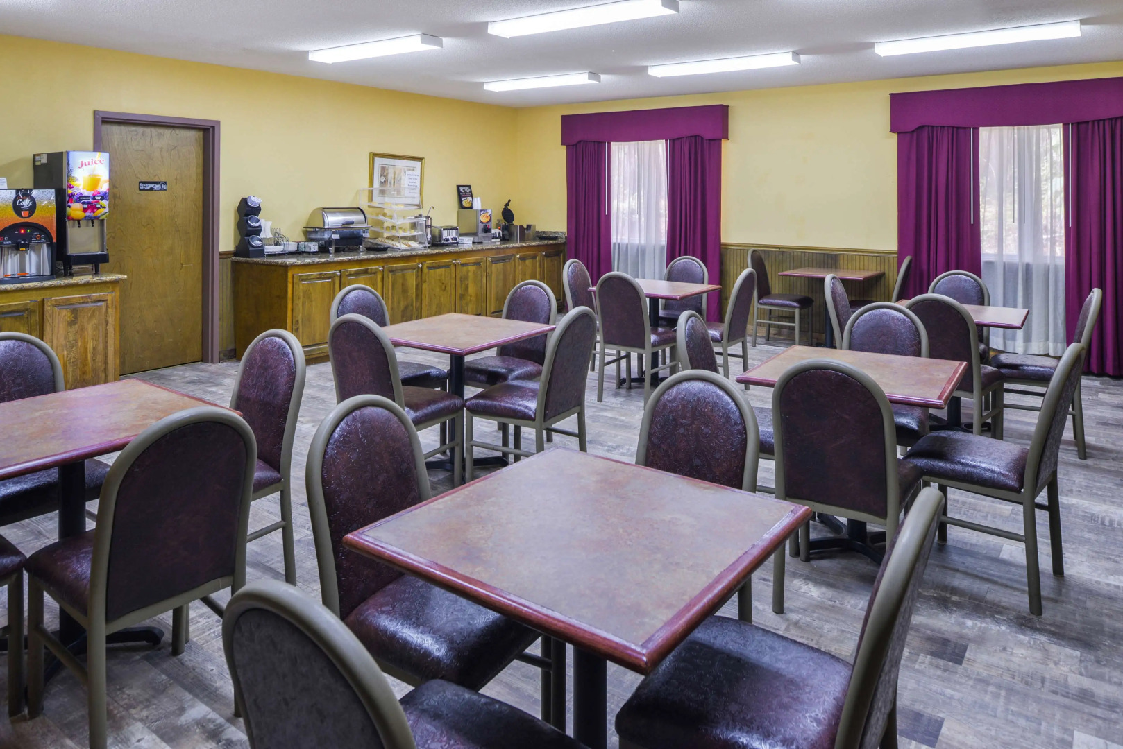 Americas Best Value Inn Wiggins