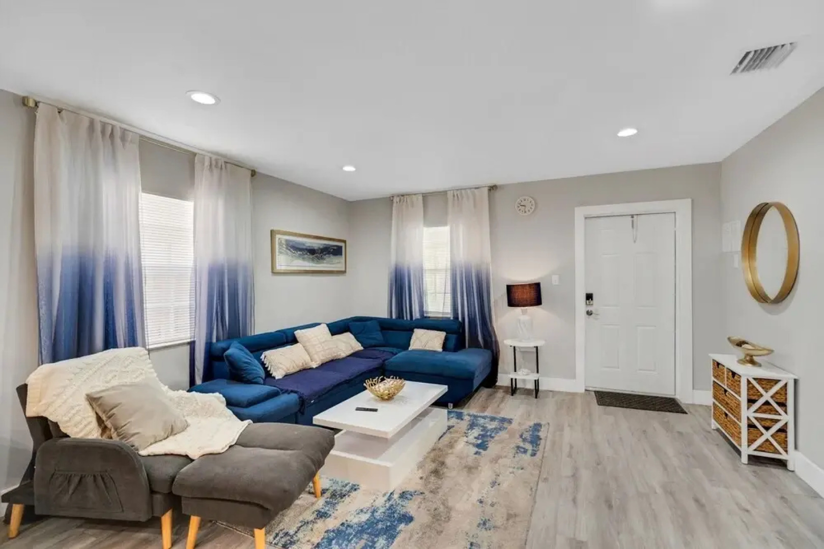 Tropical Oasis Retreat In Oakland Park, Fl 3 Bedroom Home by RedAwning