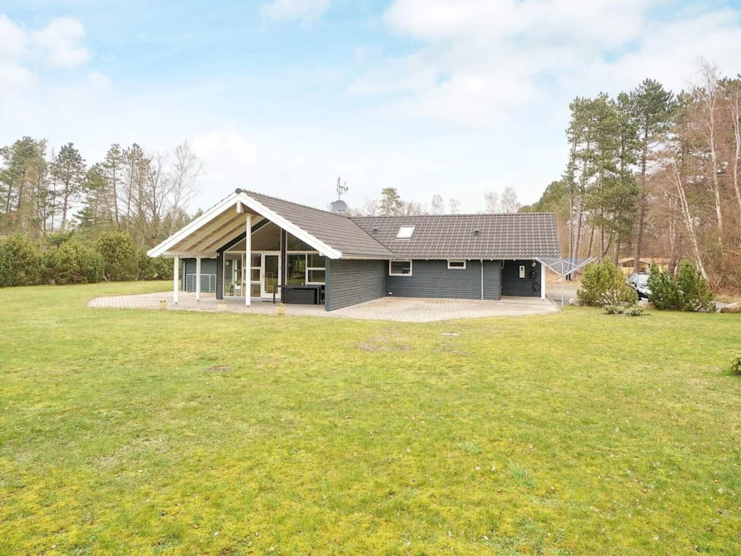 10 Person Holiday Home in Rodby