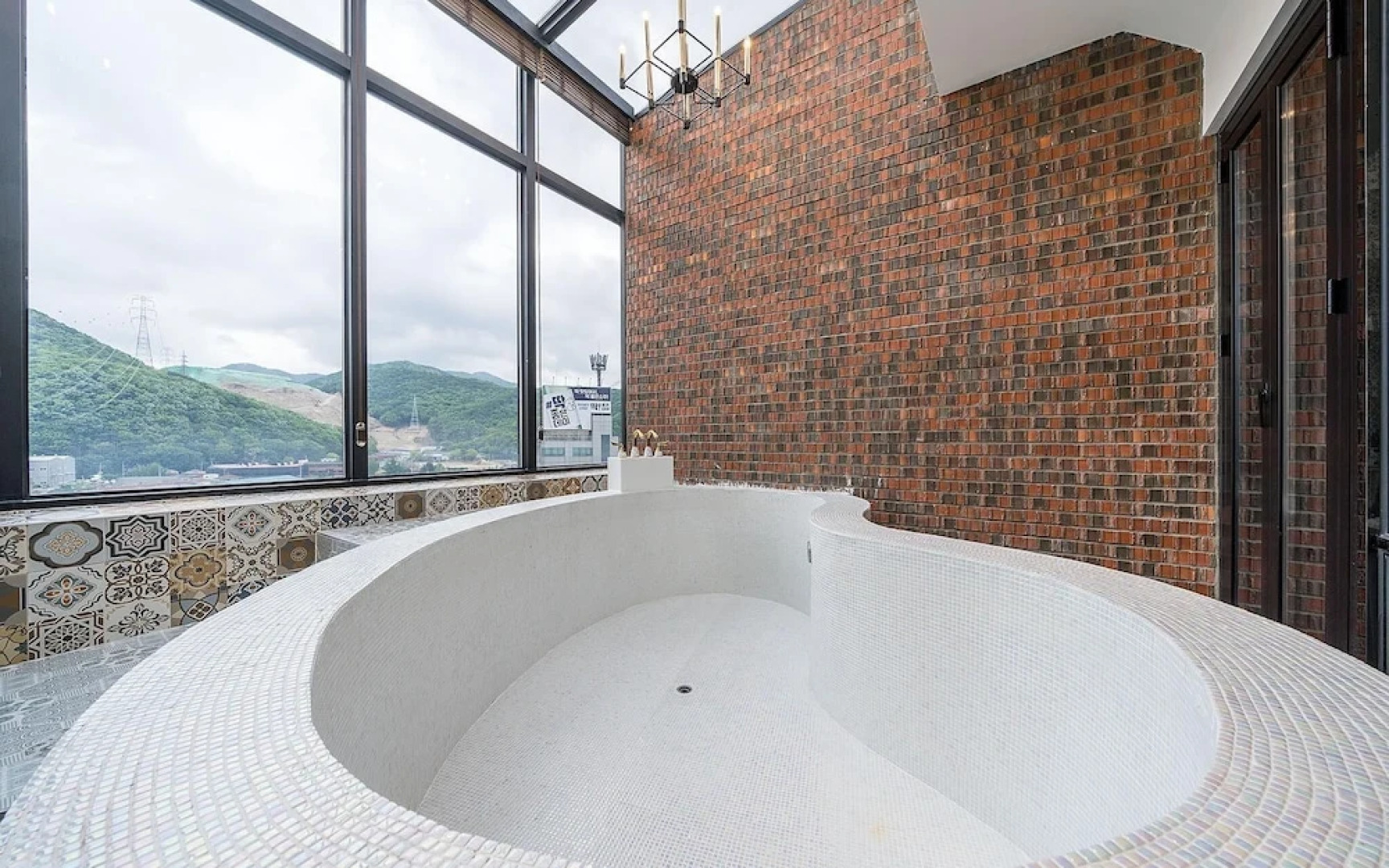 Yangsan Pyeongsan Den Bastar Hotel