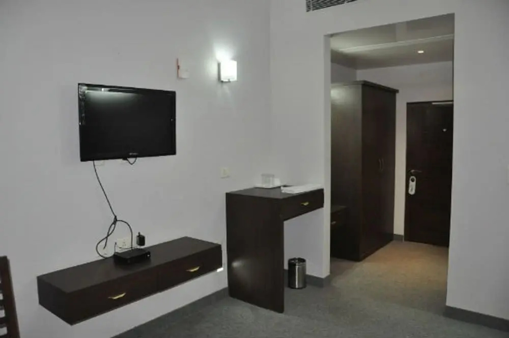 Neelkanth  Bagar Inn Resort