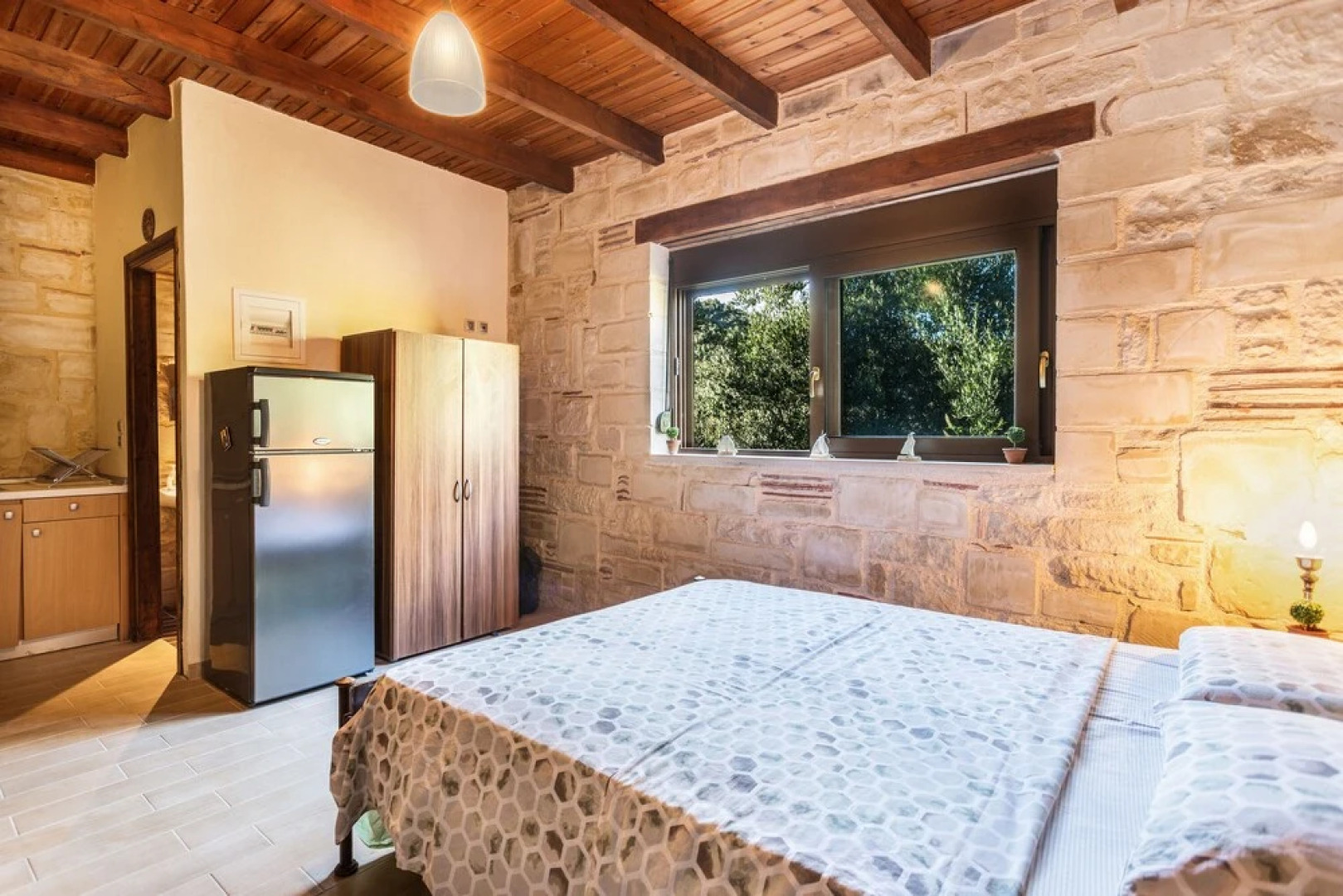 Spiliainn Chania...!