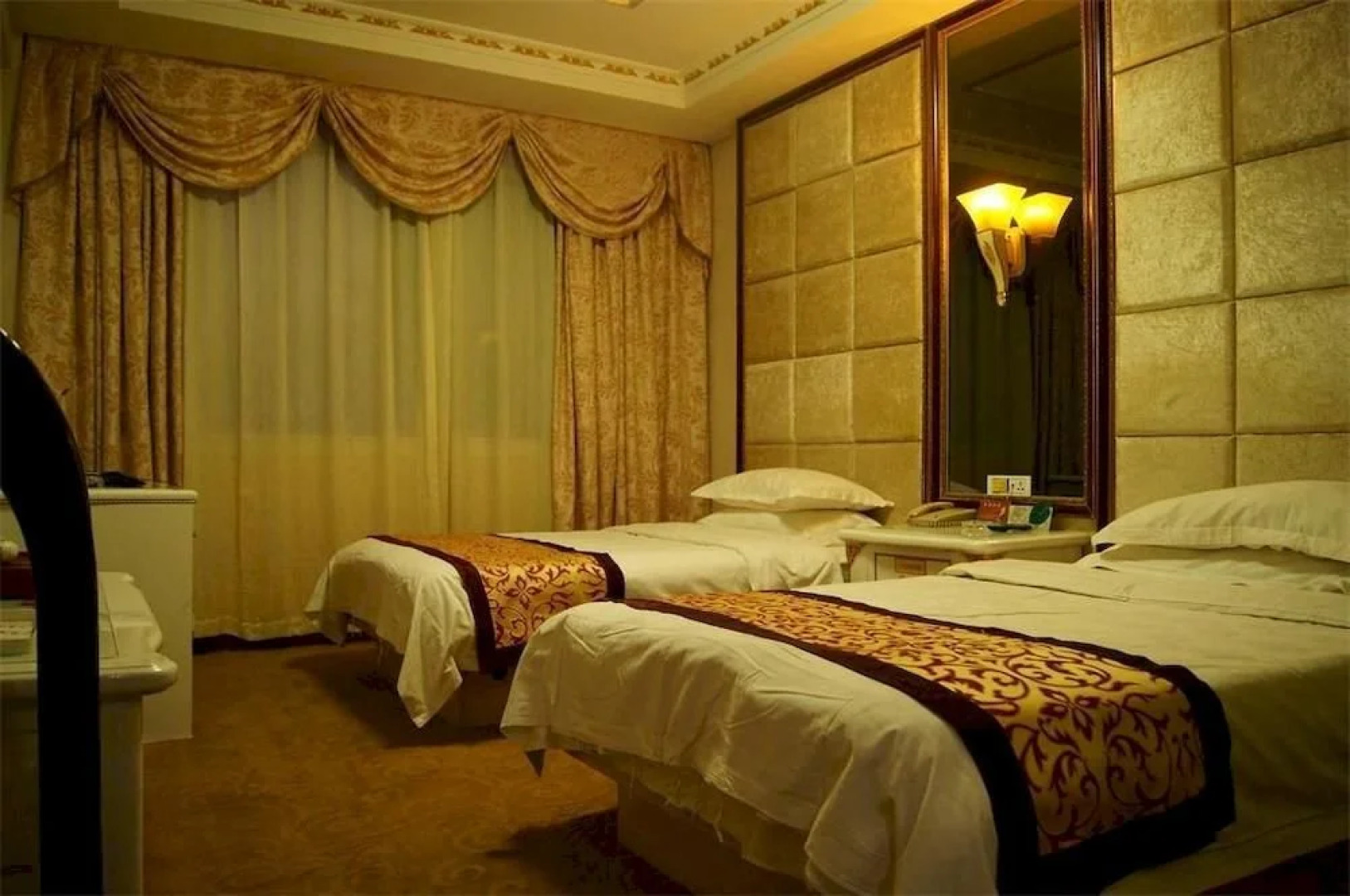 安庆世纪皇佳酒店