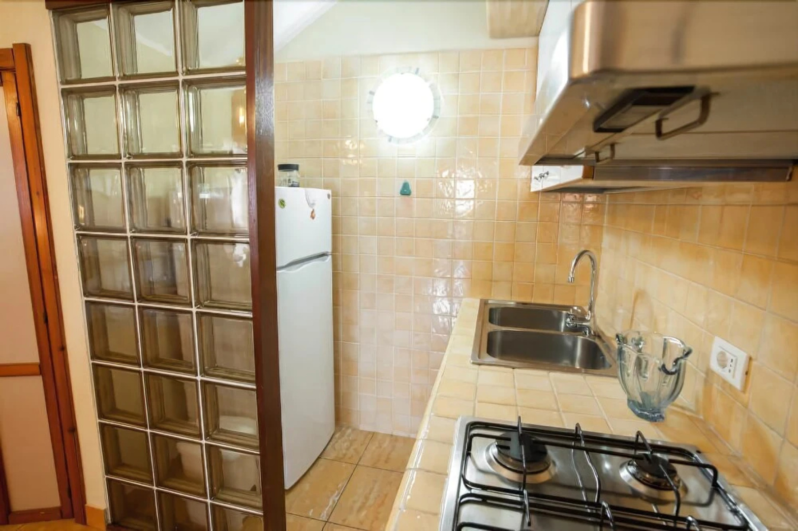 Strelitzia Holiday House