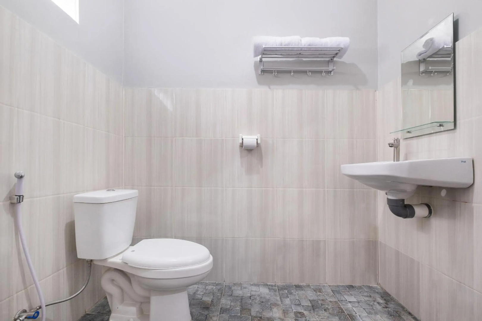 OYO 2727 Nareswari Guest House