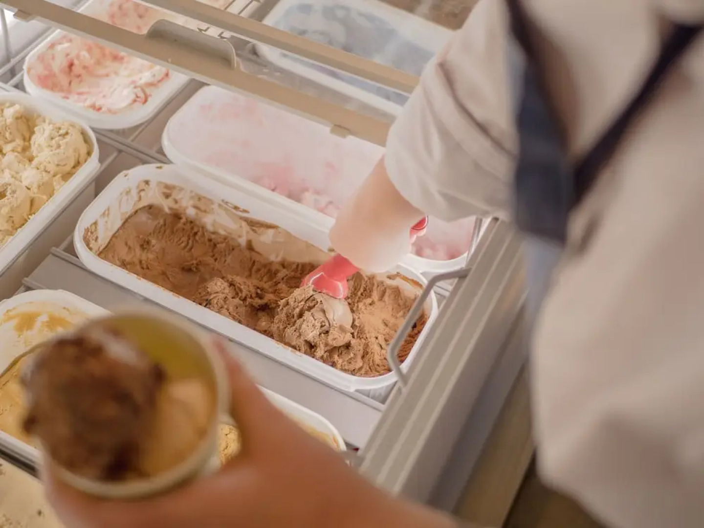 Björkbackens Karaktärshotellet - Stugby