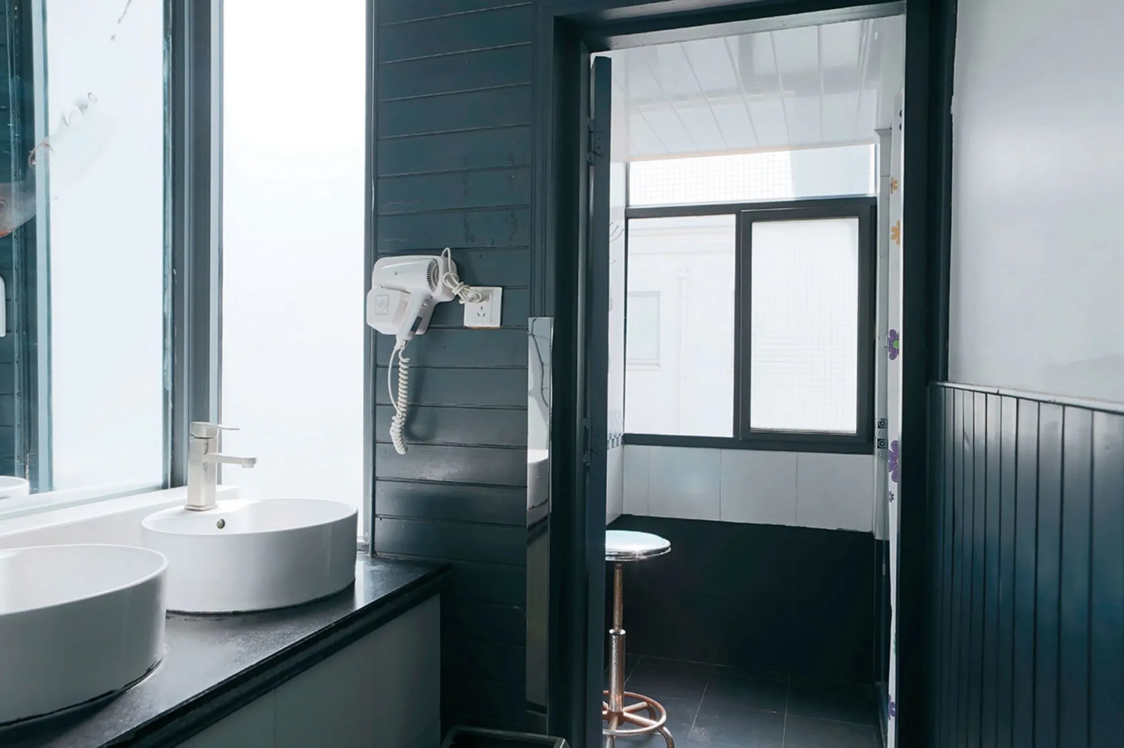 Upland International Youth Hostel