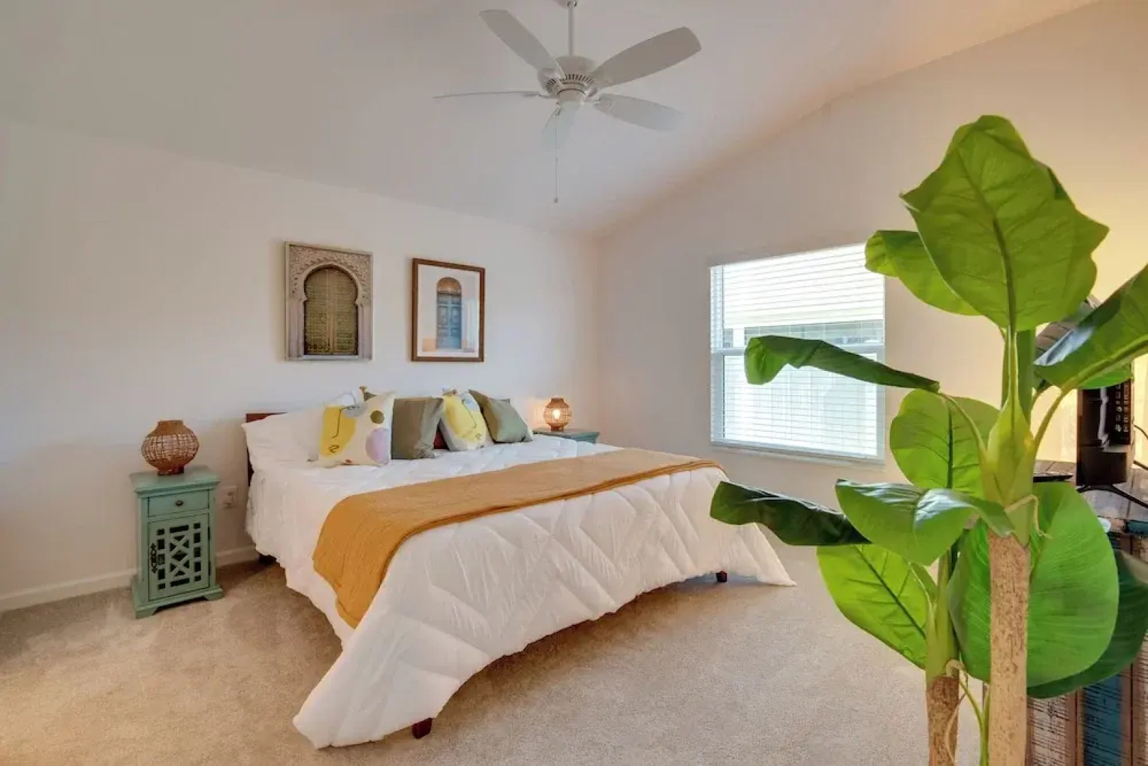 Home in The Villages Near Town Centers!