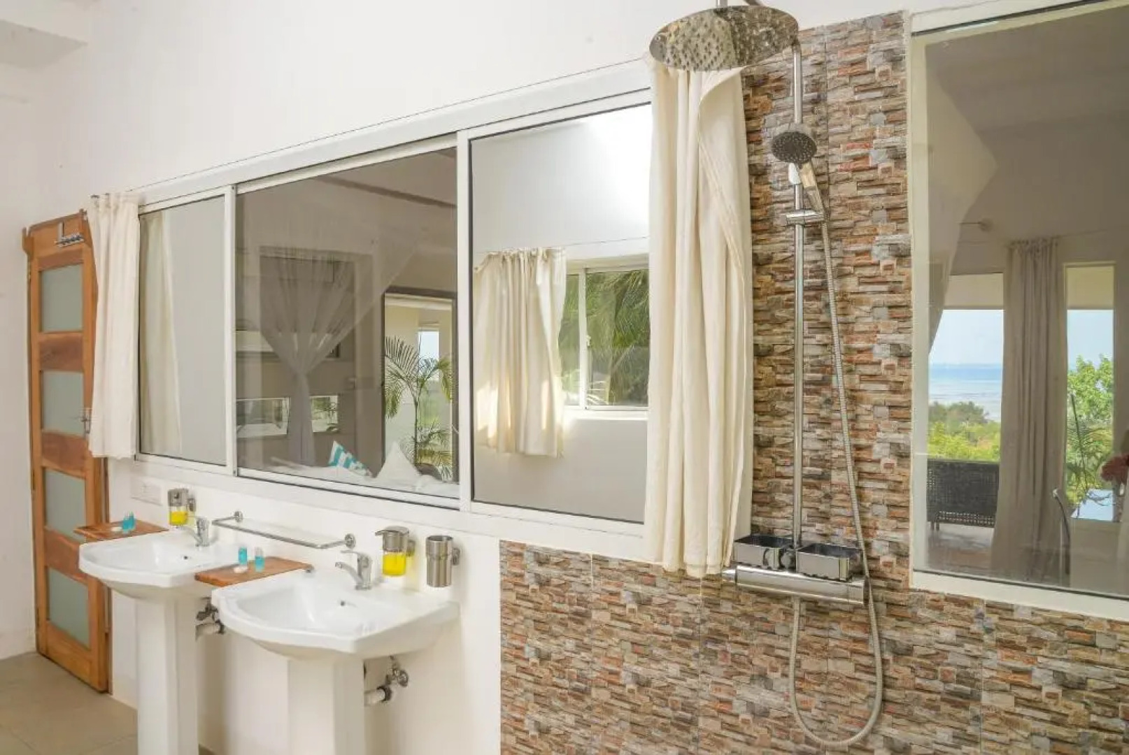 Palm Residence by Amazing Zanzibar