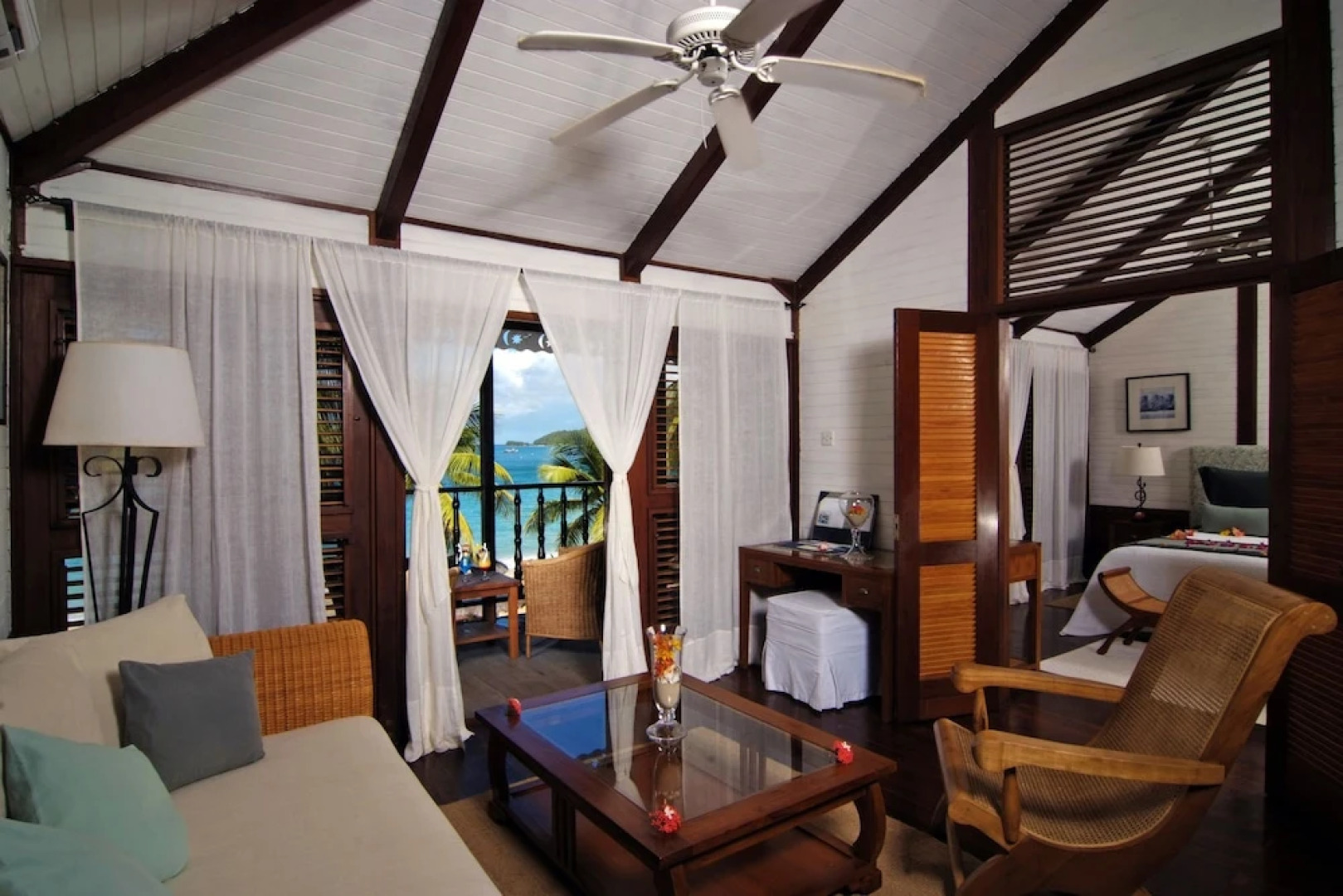 Tamarind Beach Hotel & Yacht Club