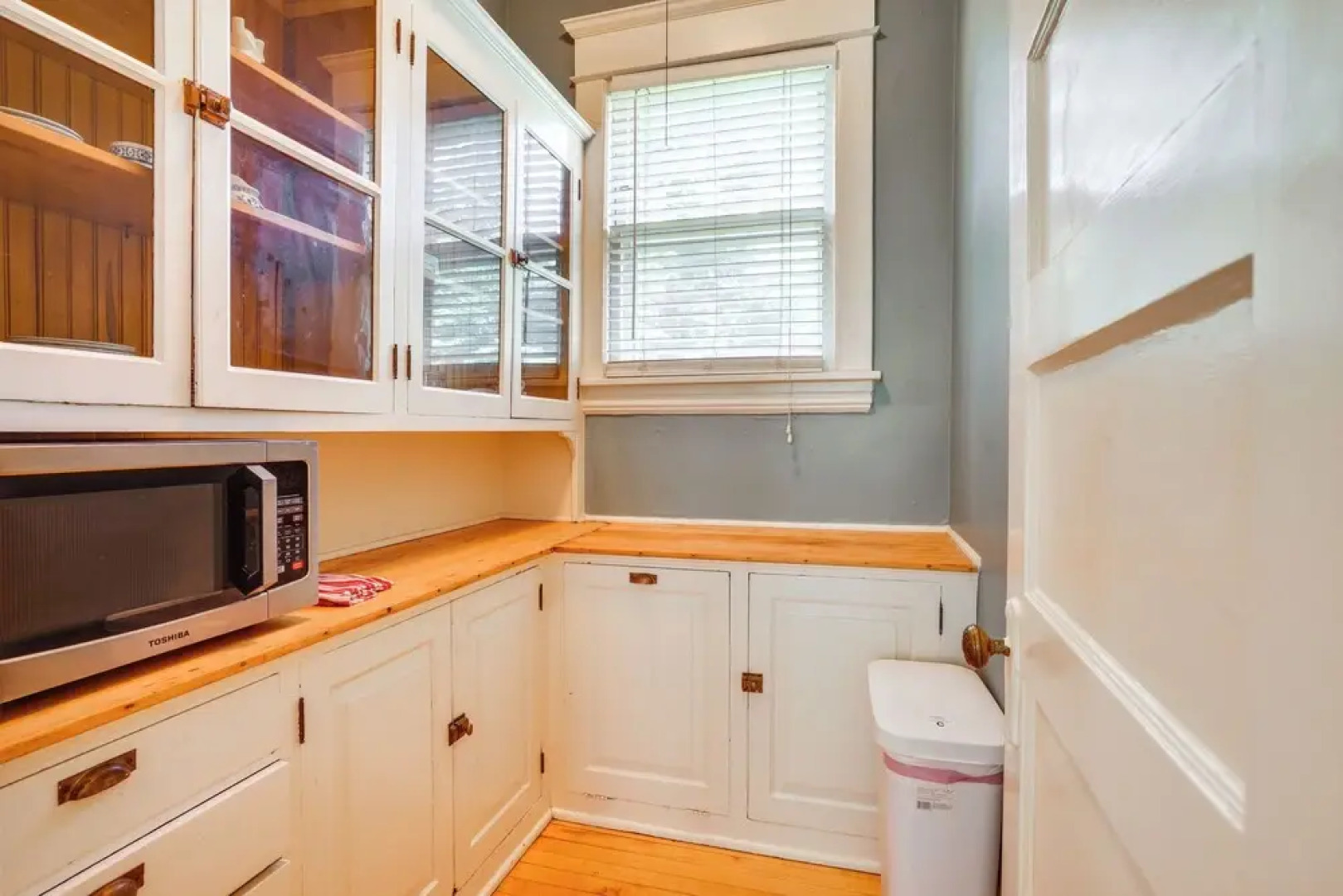 Historic Cathedral Hill Home w/ Shared Backyard!