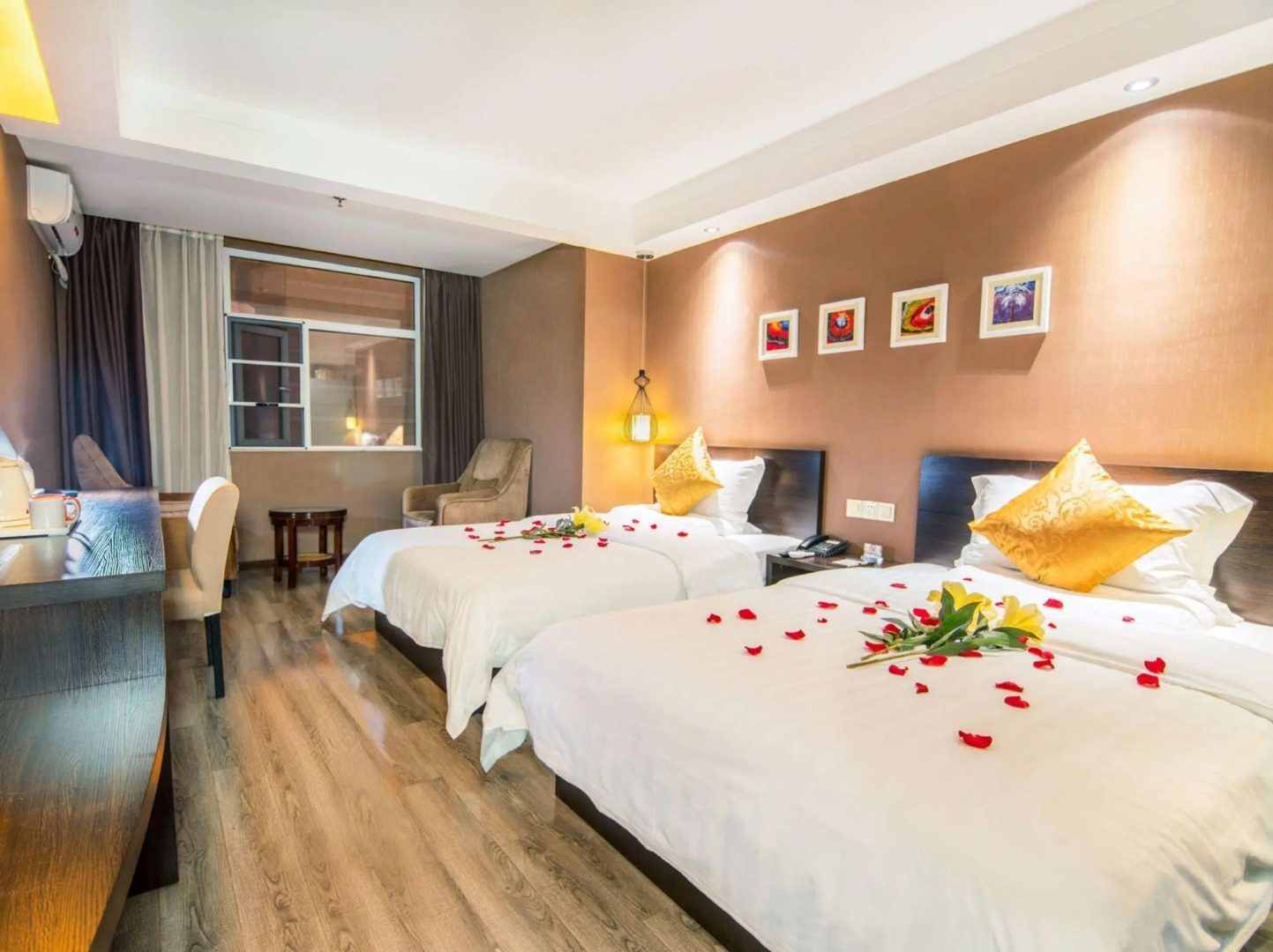 Badi Hotel Int'l Exhibition Center