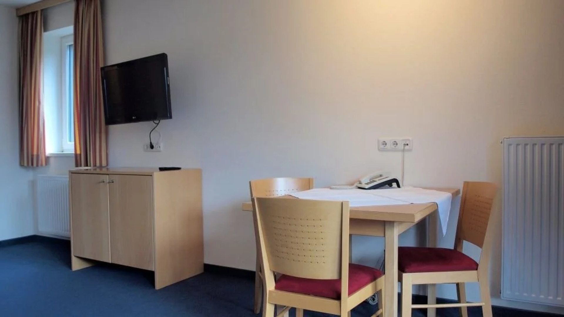 Wallner Zimmer Mit Bergblick