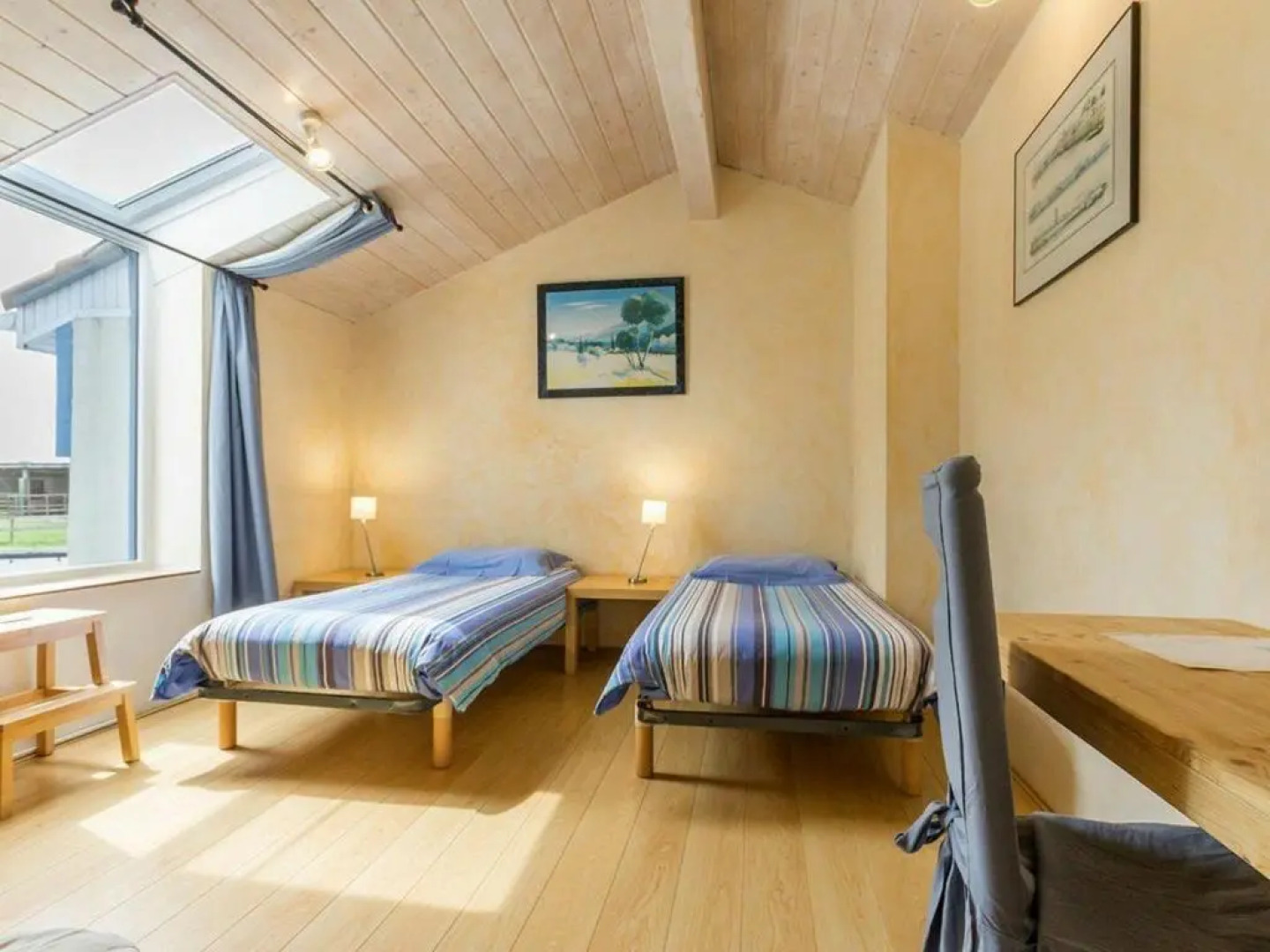 Gîte Port-Saint-Père, 4 pièces, 8 personnes - FR-1-306-1028