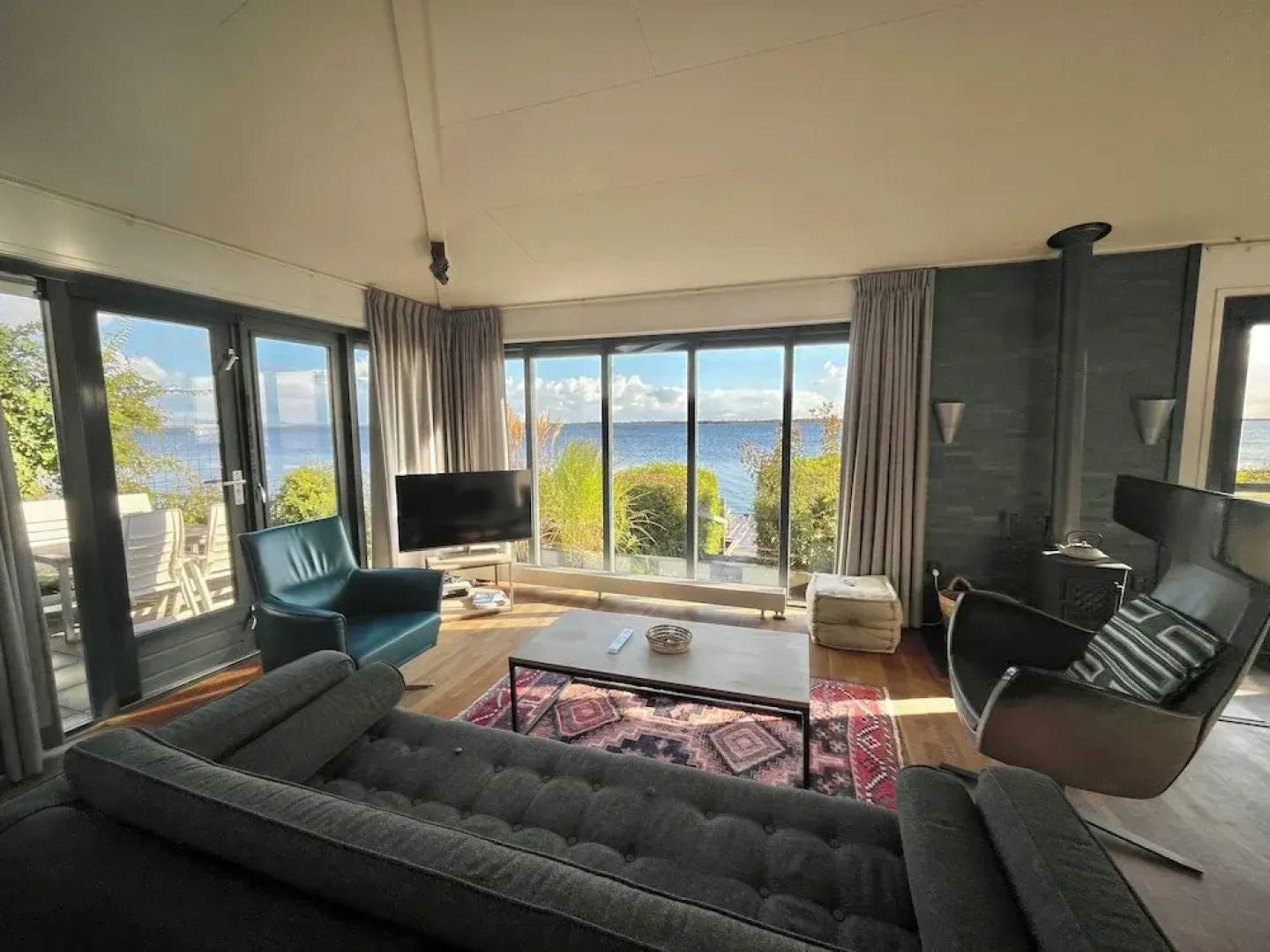 6 Pers Lauwersmeer Waterfront, Full Equipped and Modern House With Sauna