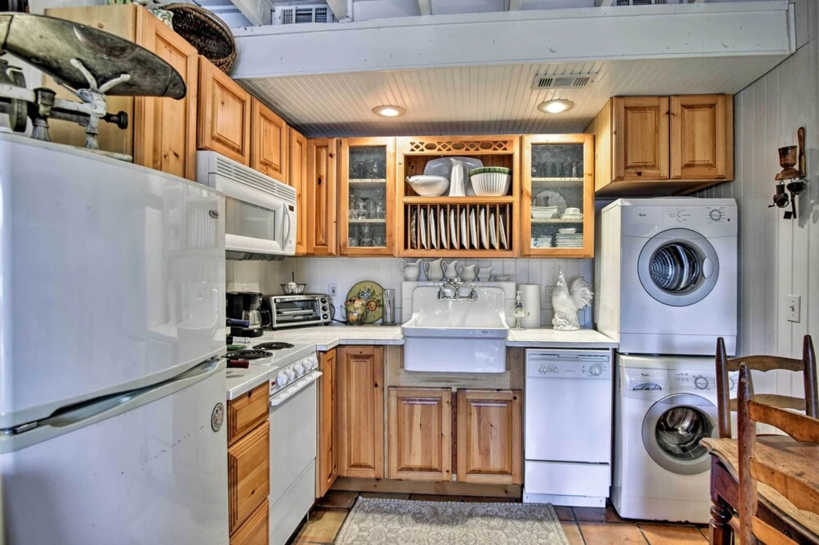 Lake Marion Apt w/ Canoe in Altamonte Springs!