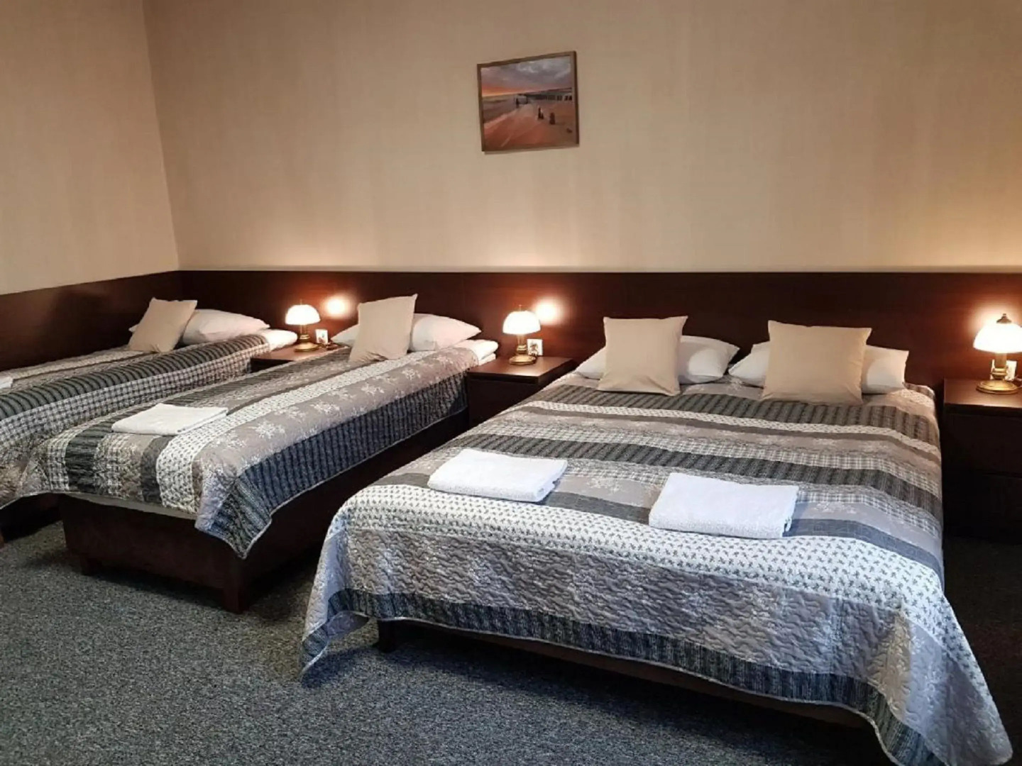 Byczy Rog Noclehy Na Hranici