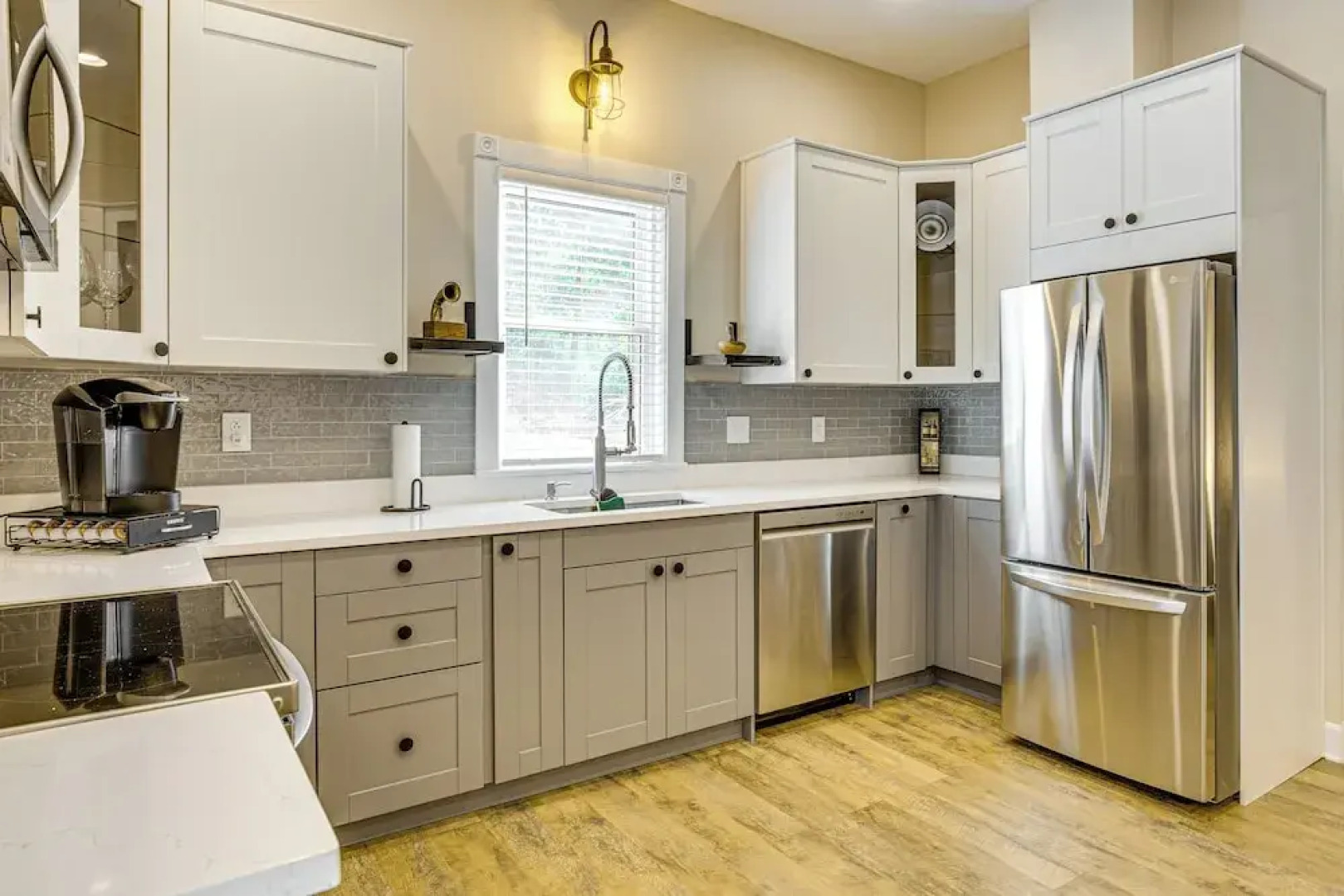 Walk Downtown: Historic Home in Excelsior Springs