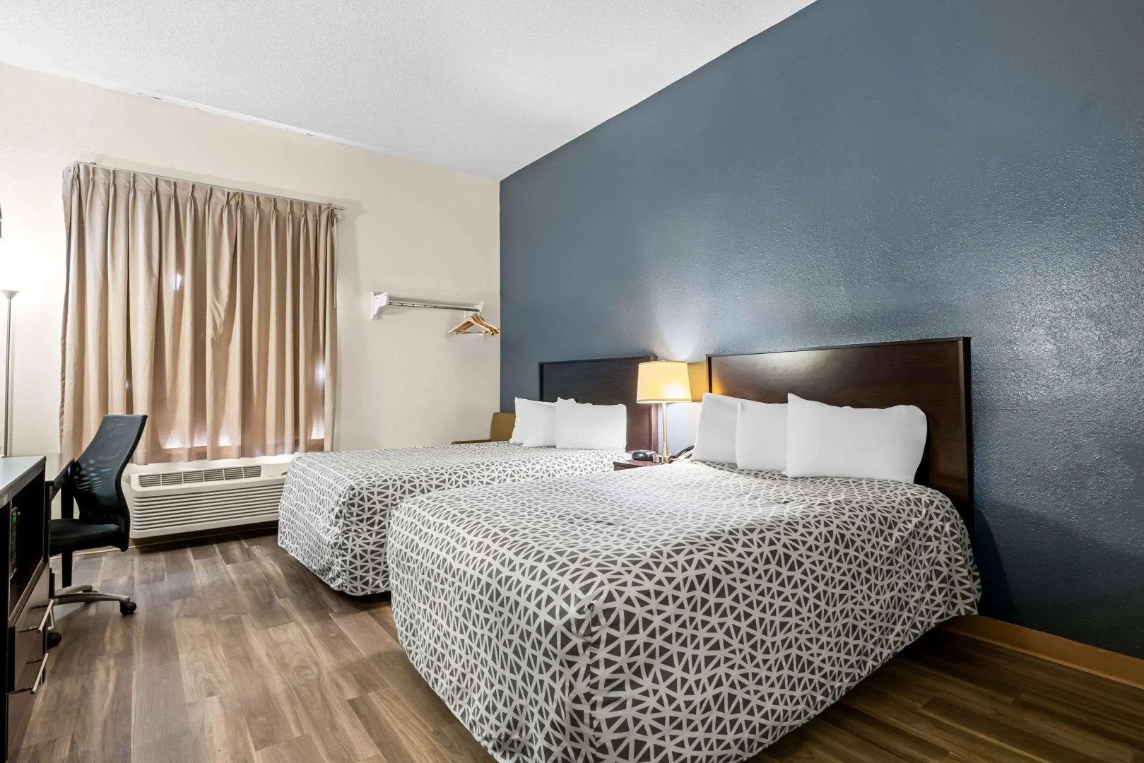 Townhouse Orlando West (ex.Red Roof Inn Orlando West - Ocoee)