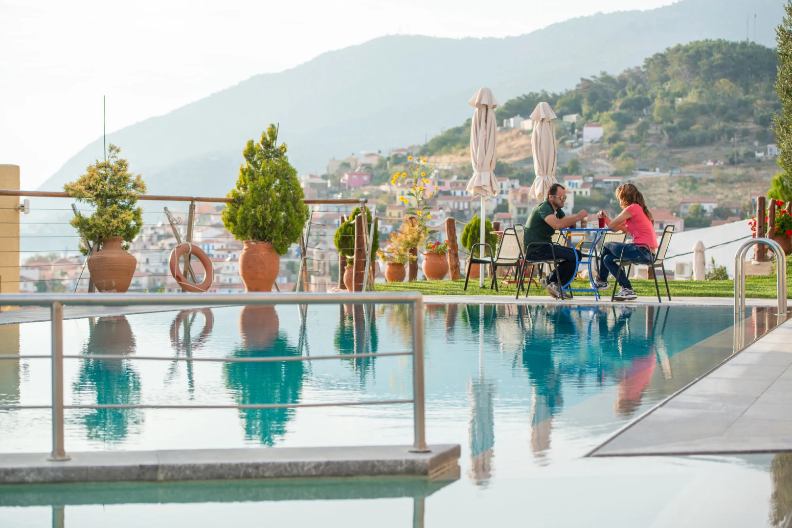 Maria Plomari Apartments