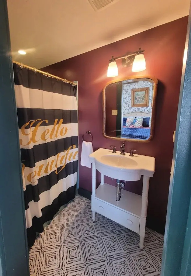 The Hand Hotel Bed & Breakfast