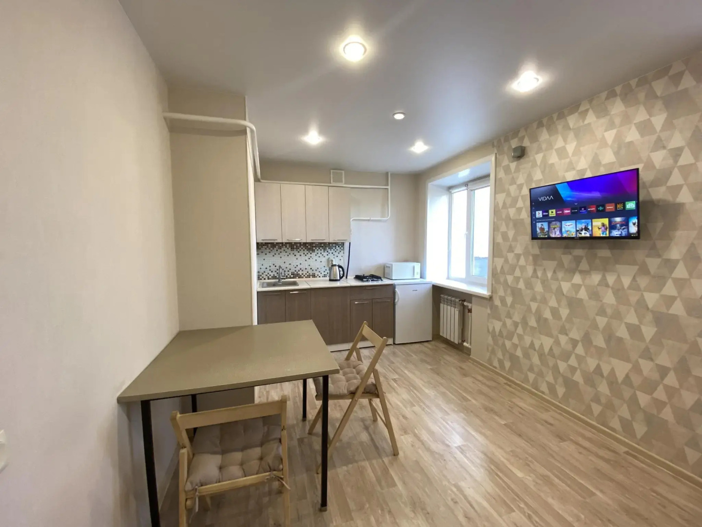 Желтый Нарцисс на улице Лесная