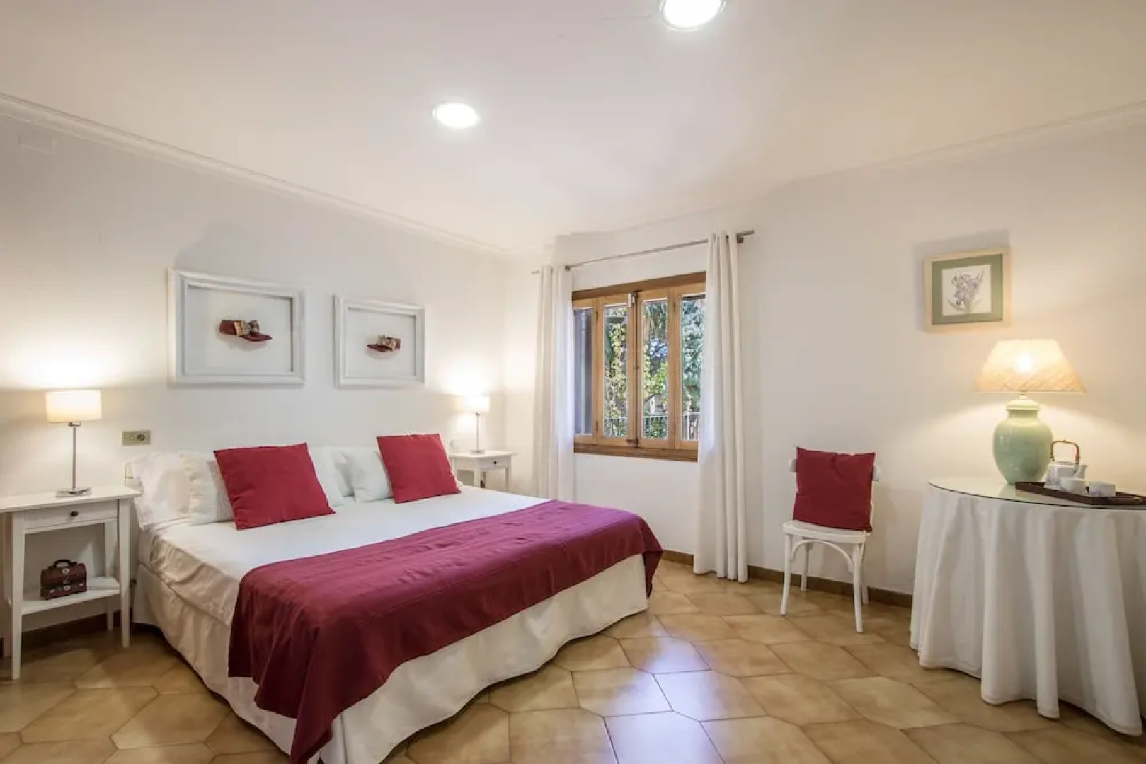 Gual house with private pool