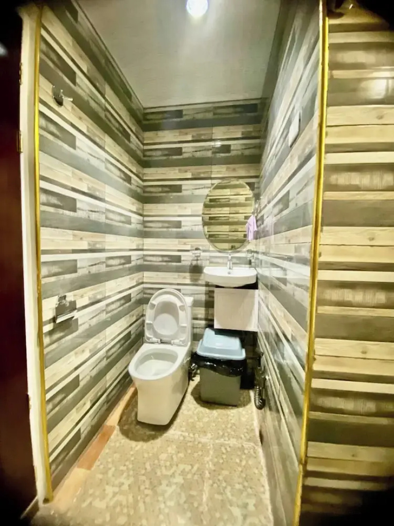 Len's Staycation 3bdr-2br-downstairs ,netflix&wifi