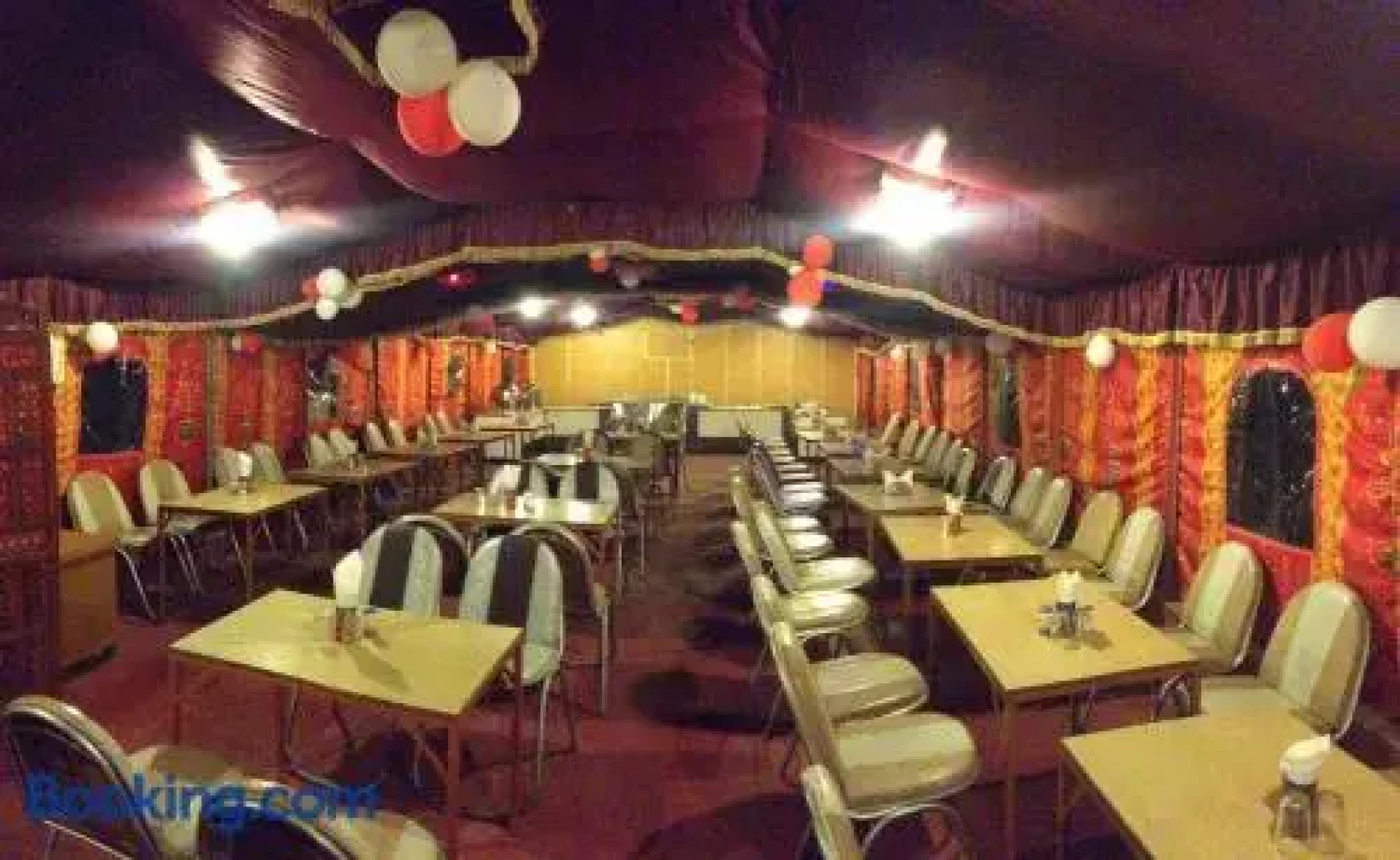 New Zenith Group of Houseboats