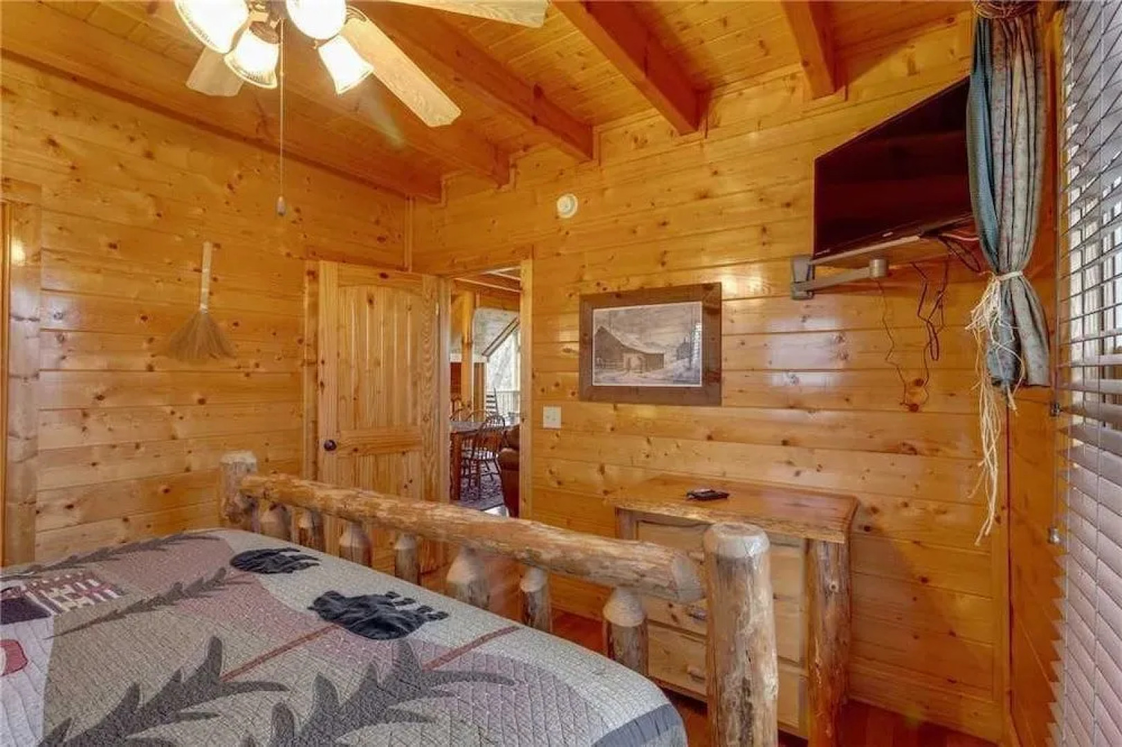 Bearly Believable by RedAwning