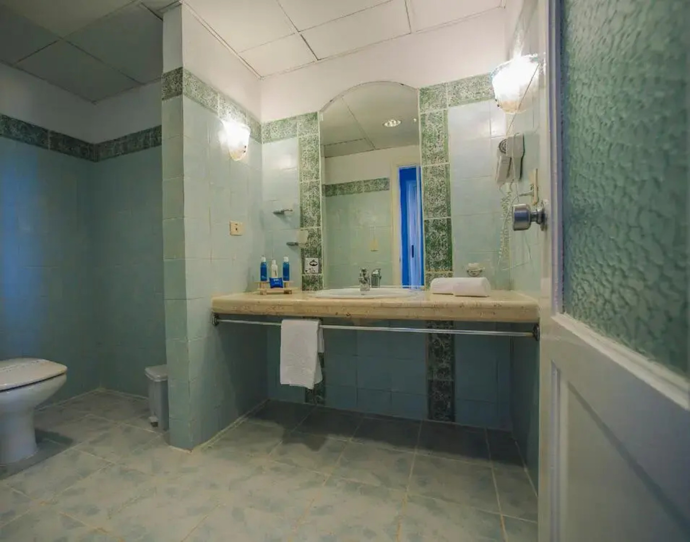 Aston Costa Verde Beach Resort