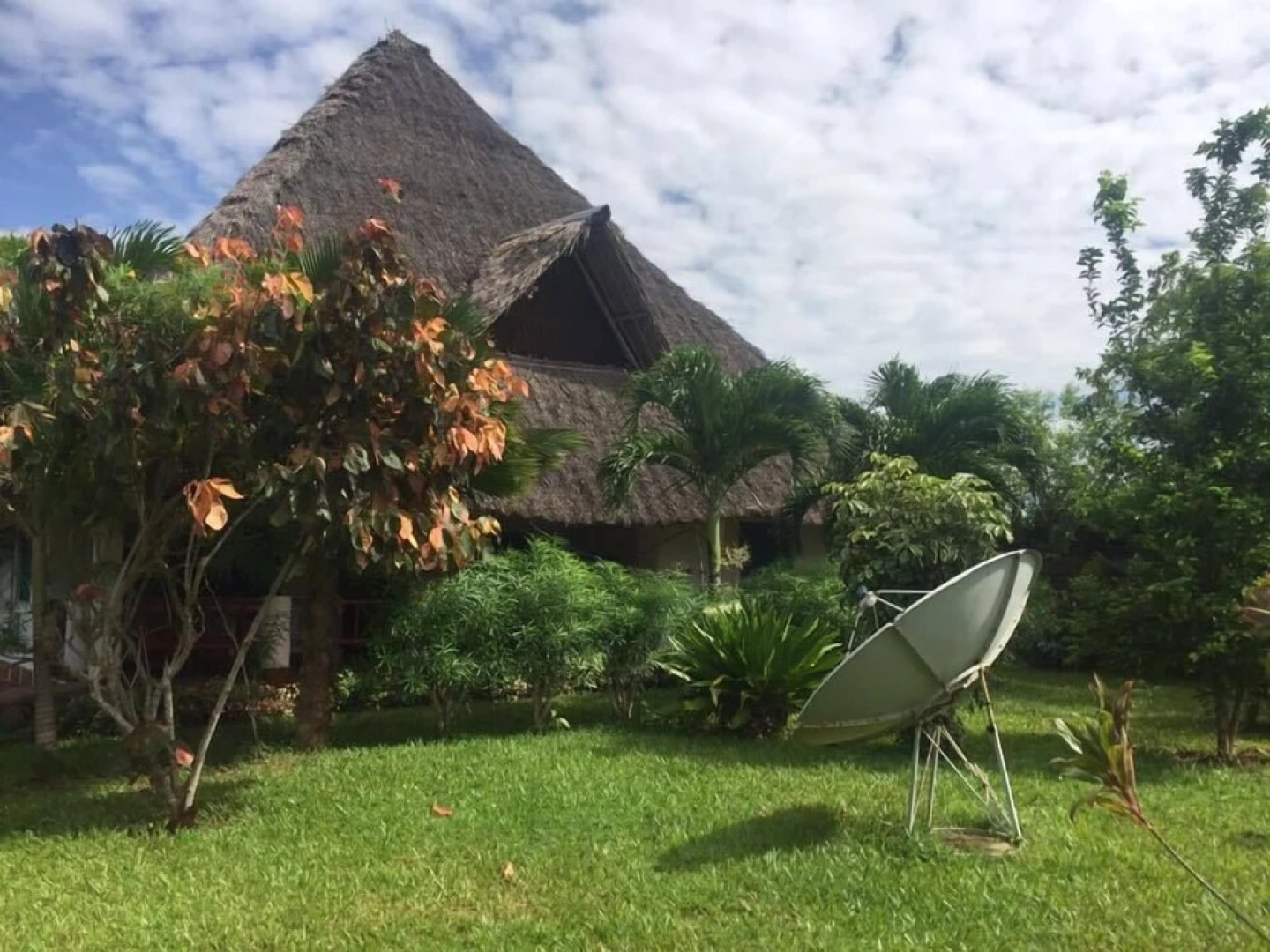 Villa Dora and Holly