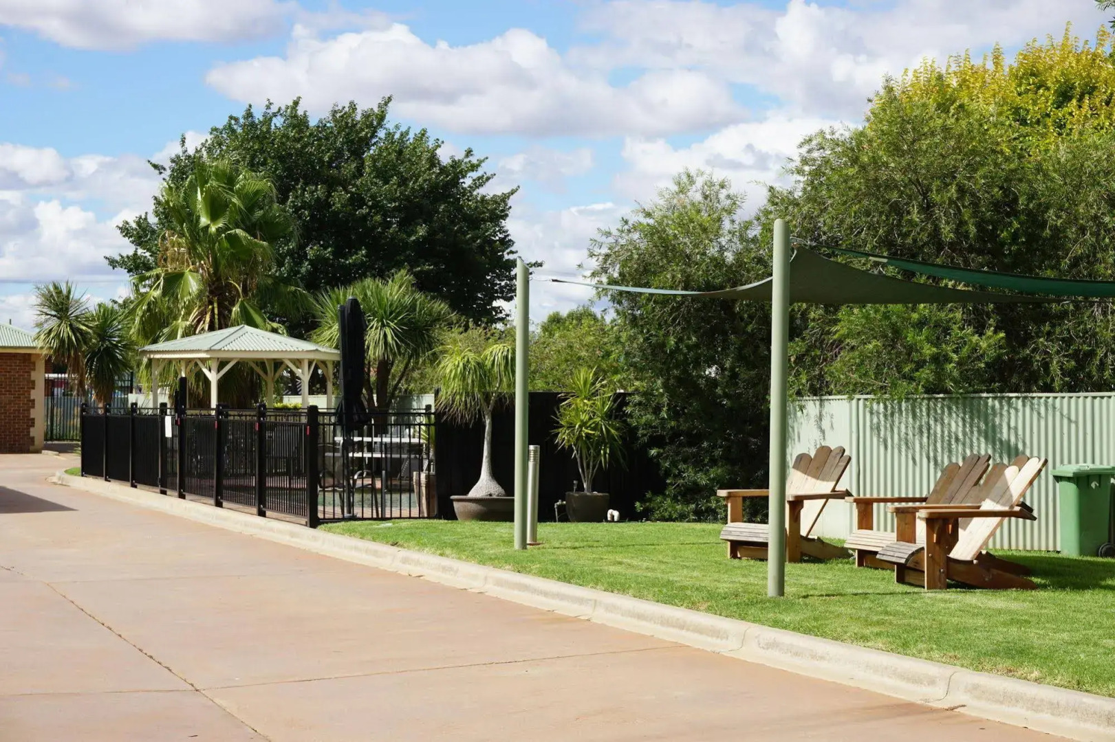 Lincoln Cottage Motor Inn