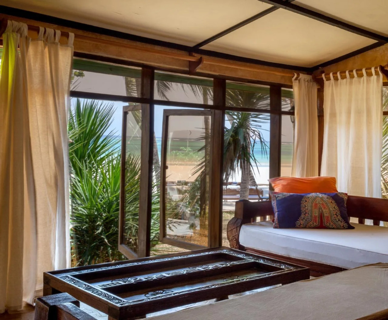 Blue Marlin Beach Hotel