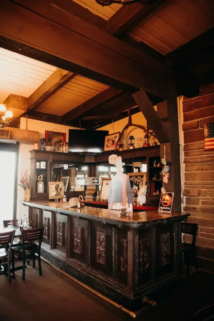 Dukes Slickrock Campground & RV Park