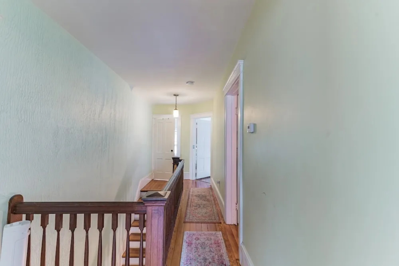 Spacious Victorian Home With Mountain Views And Lots Of Fun Extras!! 5 Bedroom Farmhouse by RedAwning