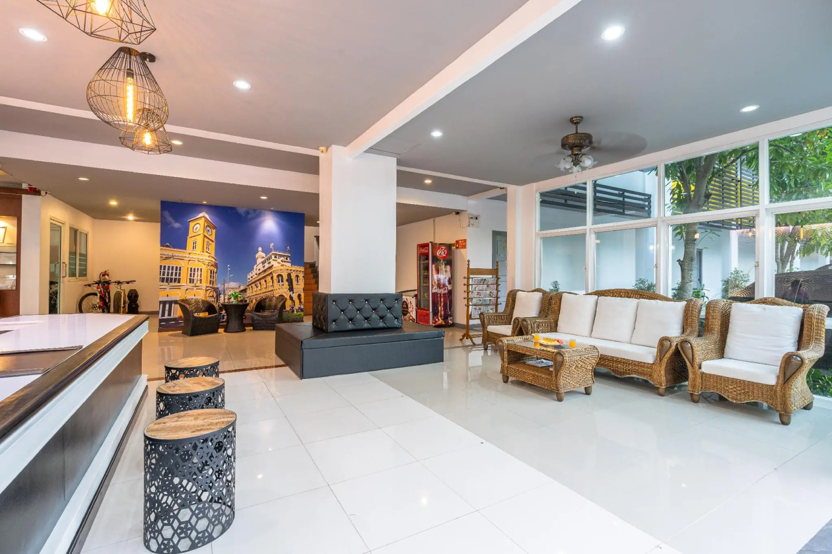 SB Living Place Hotel Phuket Town