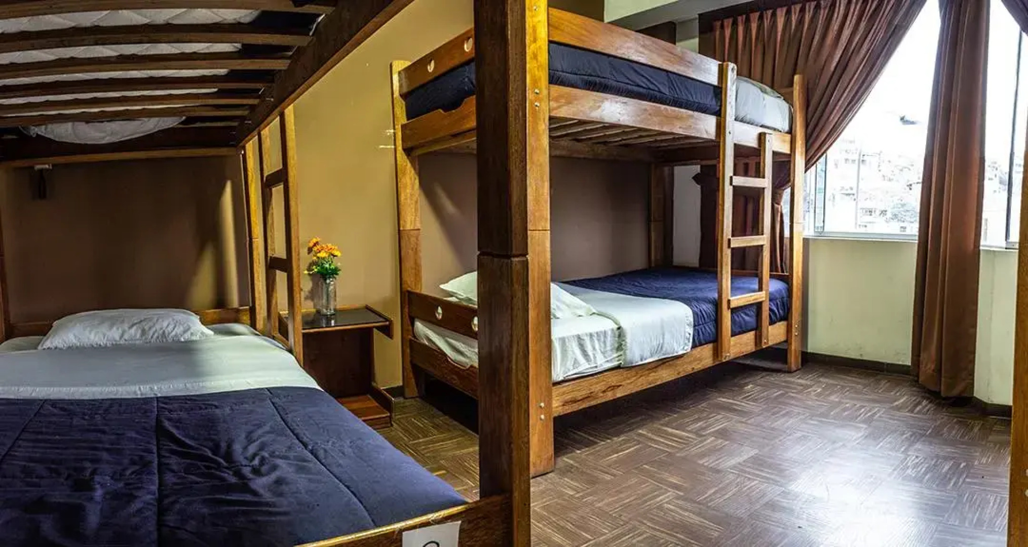 Tupac Hostel - Lima Airport