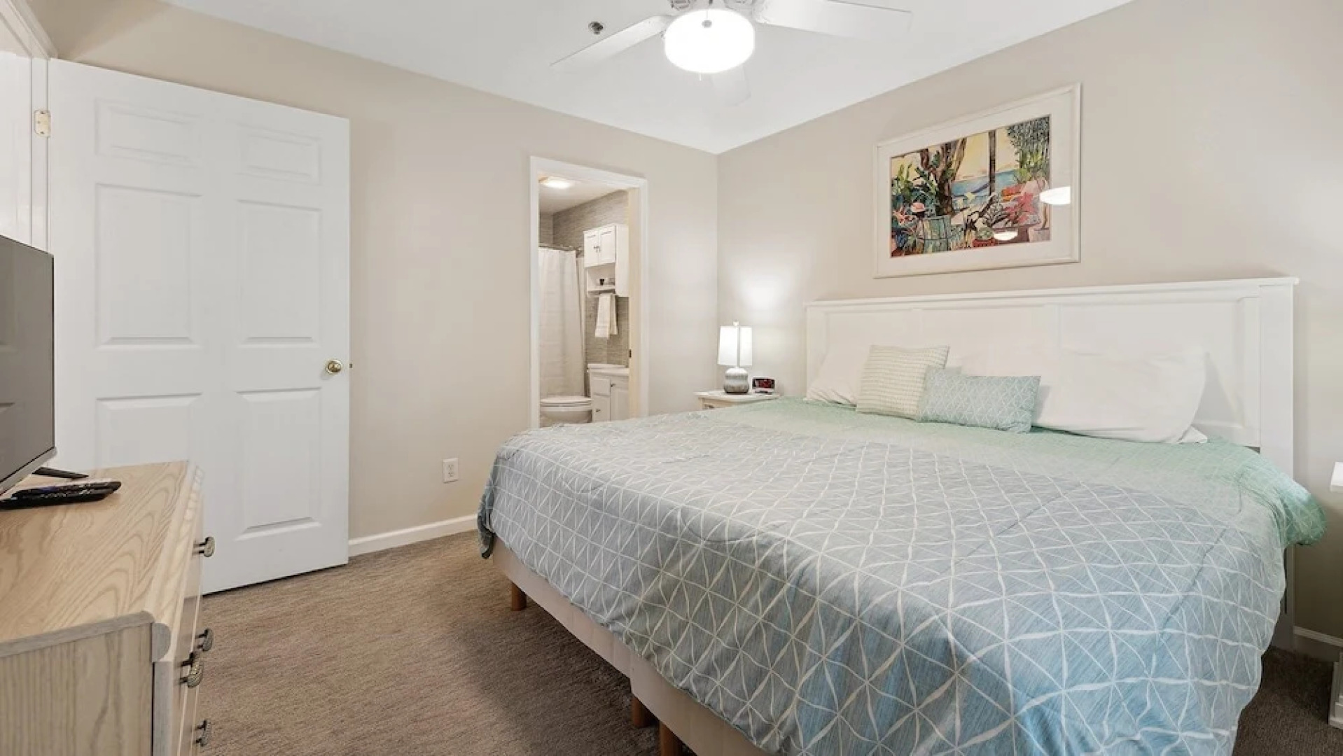 Come Tee & Sea This Fantastic Condo On True Blue Golf Course 2 Bedroom Condo by Peace Vacations