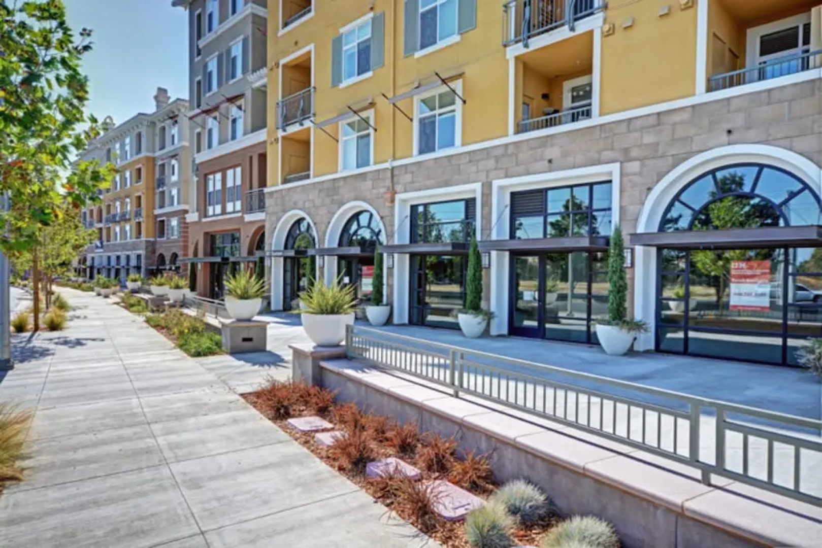 Global Luxury Suites Baypointe Station