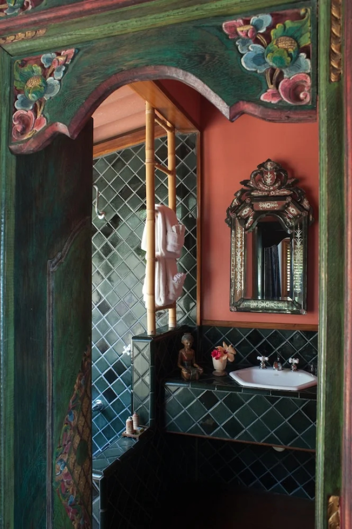 Turtle Inn by Francis Ford Coppola