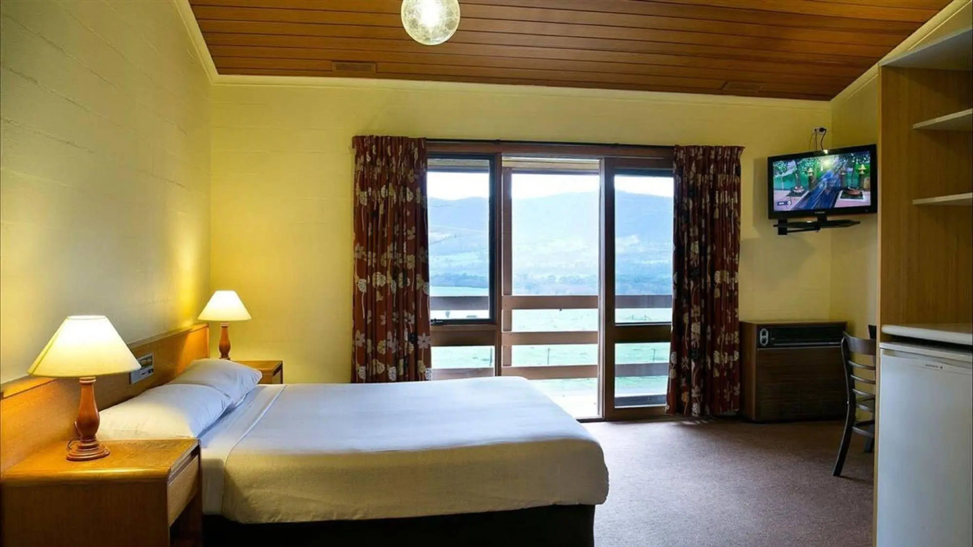 Mountain Creek Motel