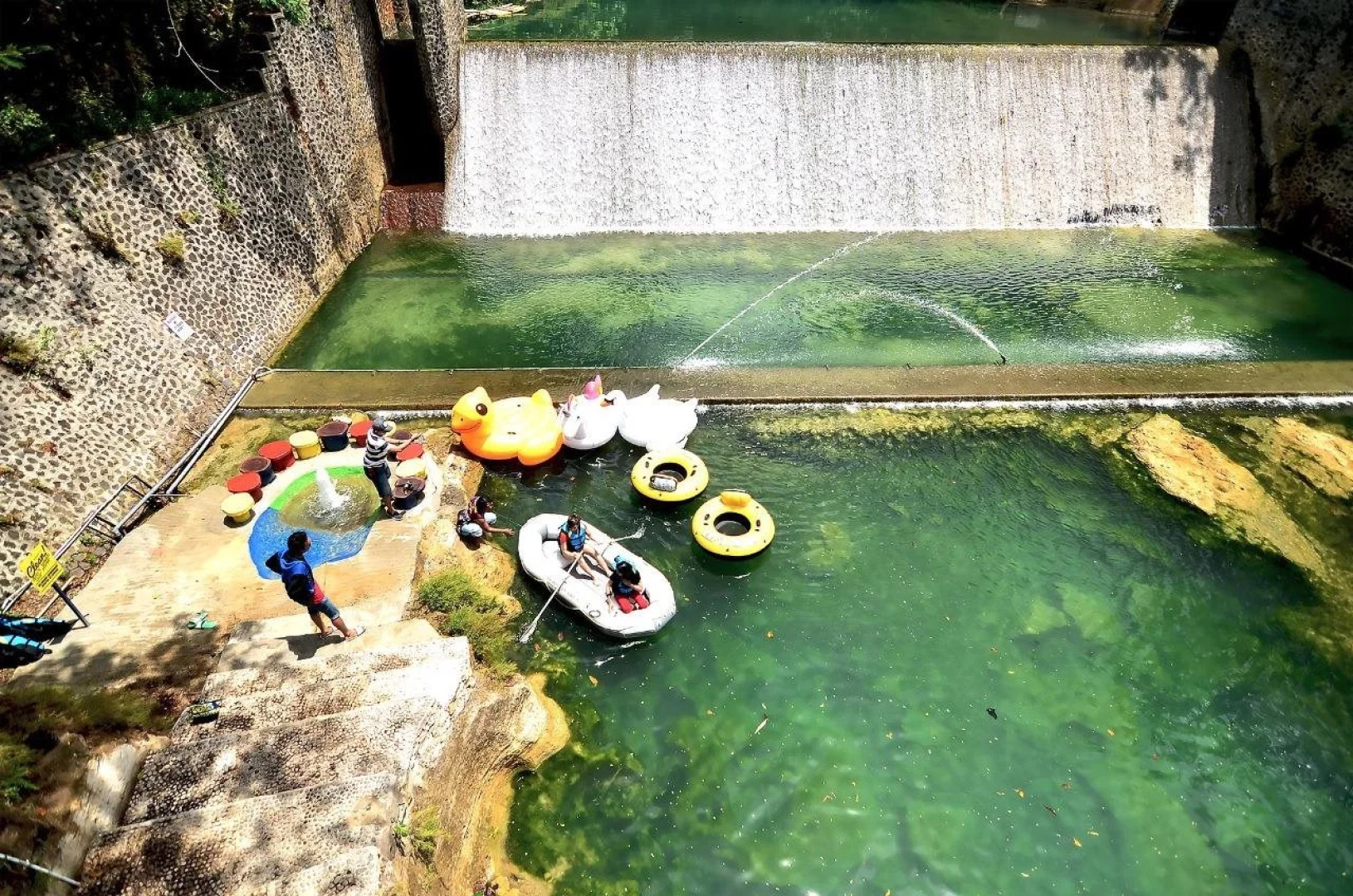 HAU Eco Lodges Citumang