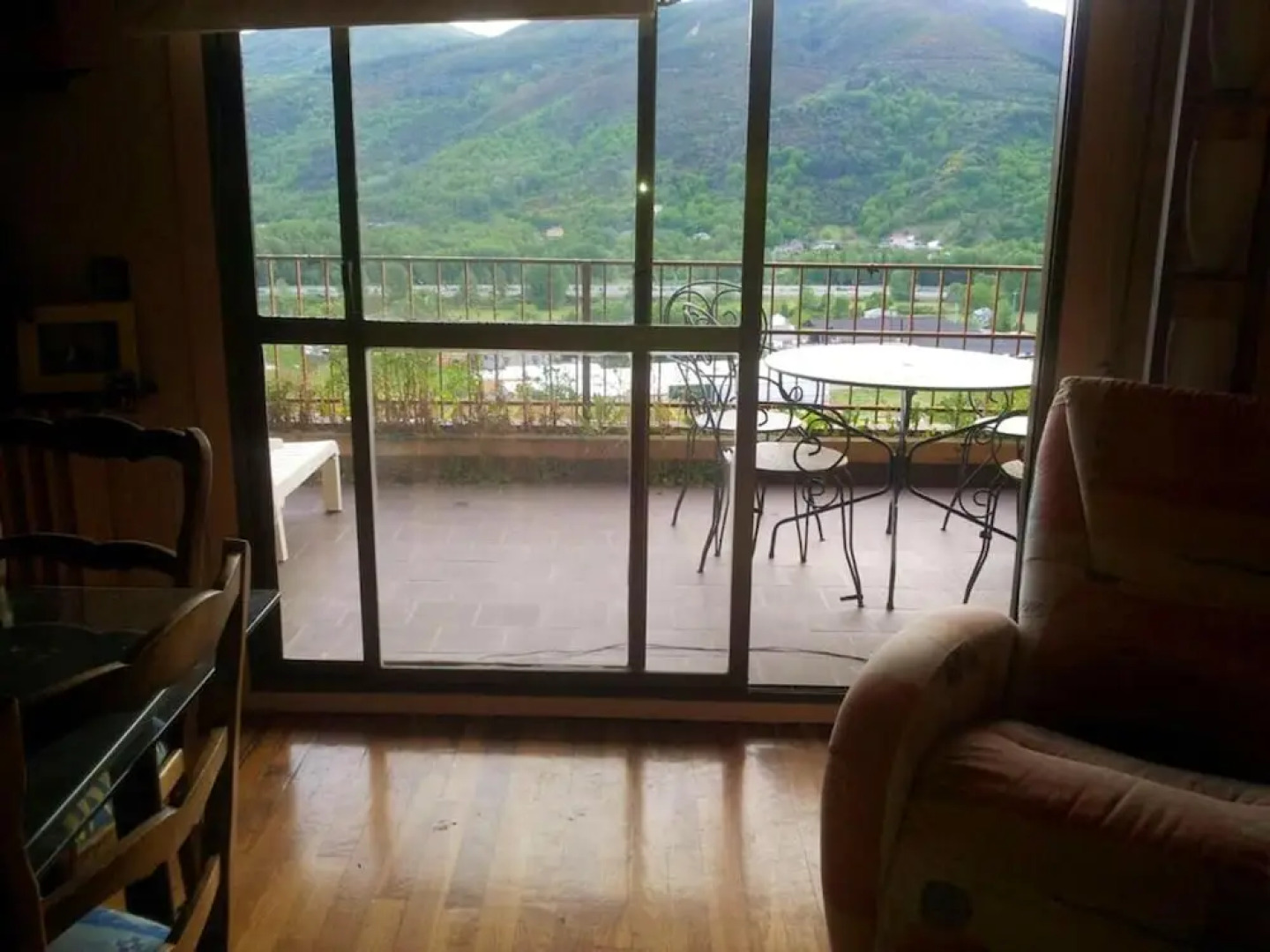 Apartment With 3 Bedrooms in Villafranca del Bierzo, With Wonderful Mountain View, Shared Pool, Furnished Terrace