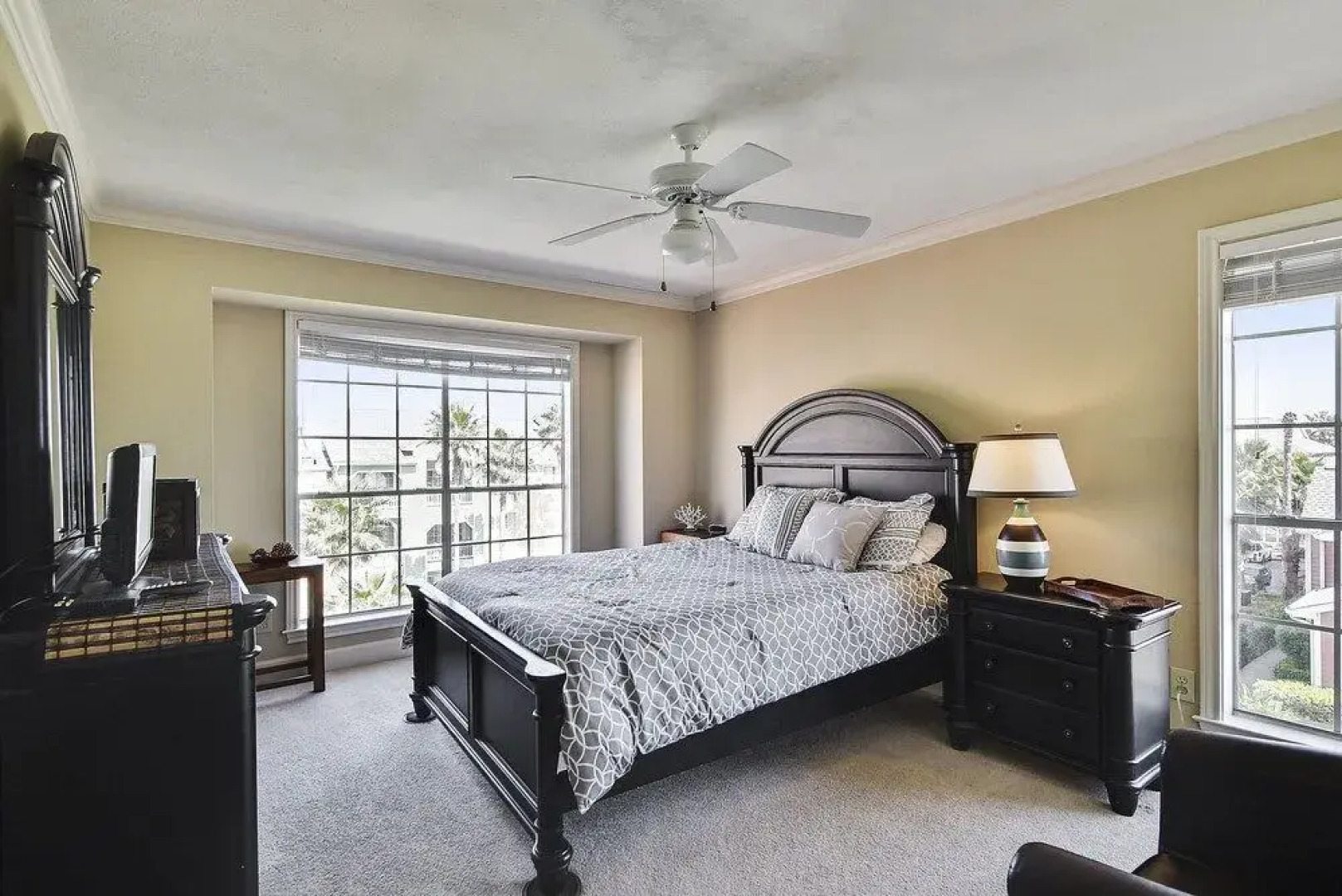 Dawn 631 by RedAwning