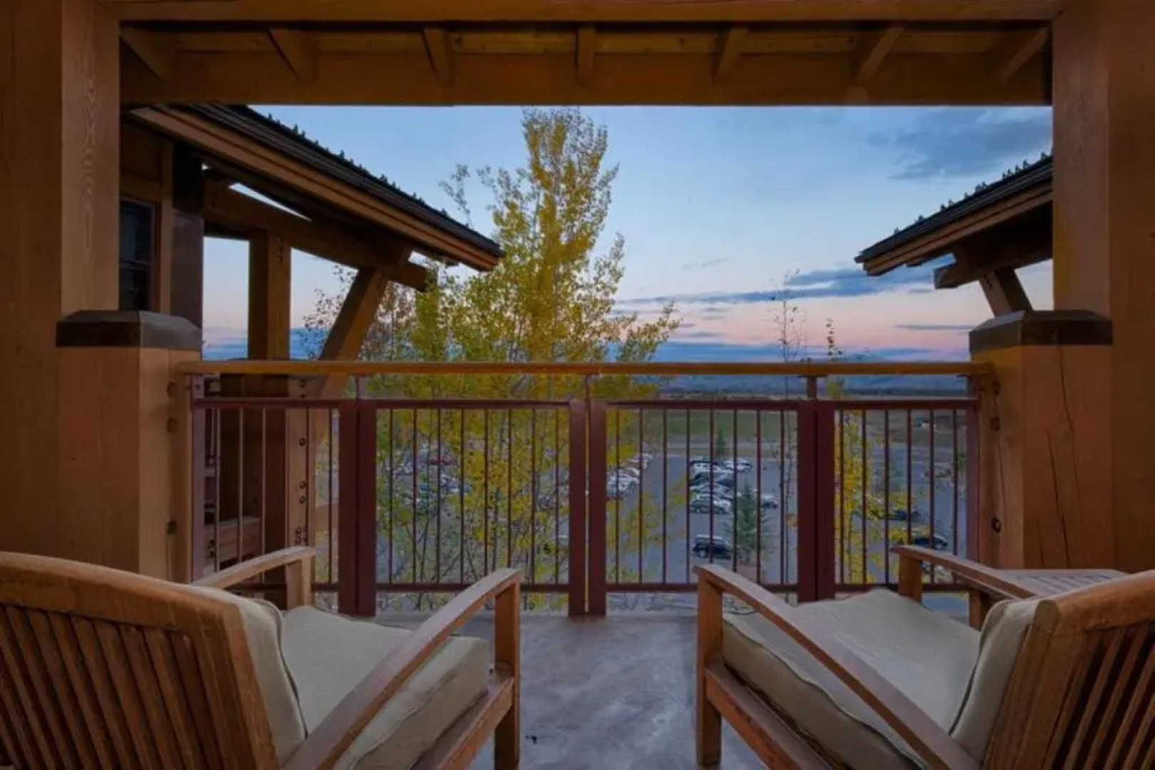 JHRL - Crystal Springs #403, Amazing base location