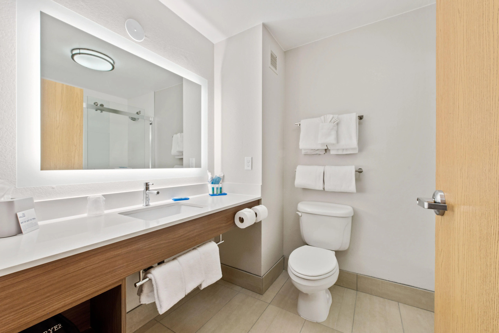 Holiday Inn Express Hotel and Suites West Valley by IHG