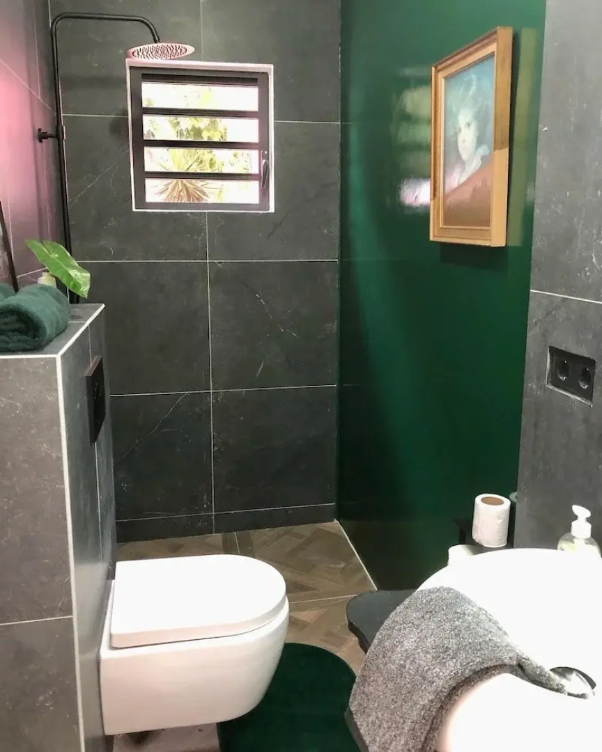 THUISHAVEN adults-only boutique resort