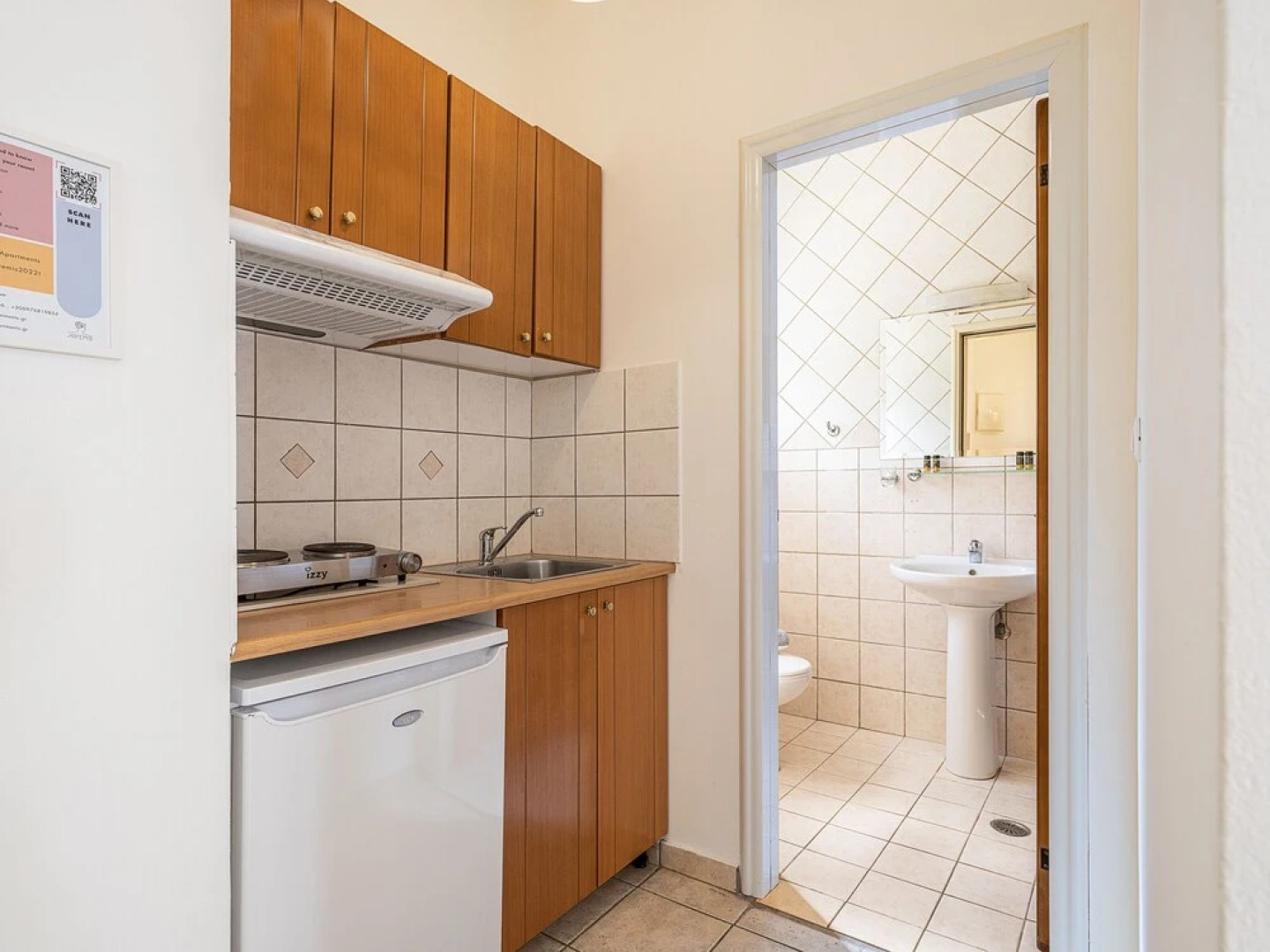 Artemis Marina Apartments