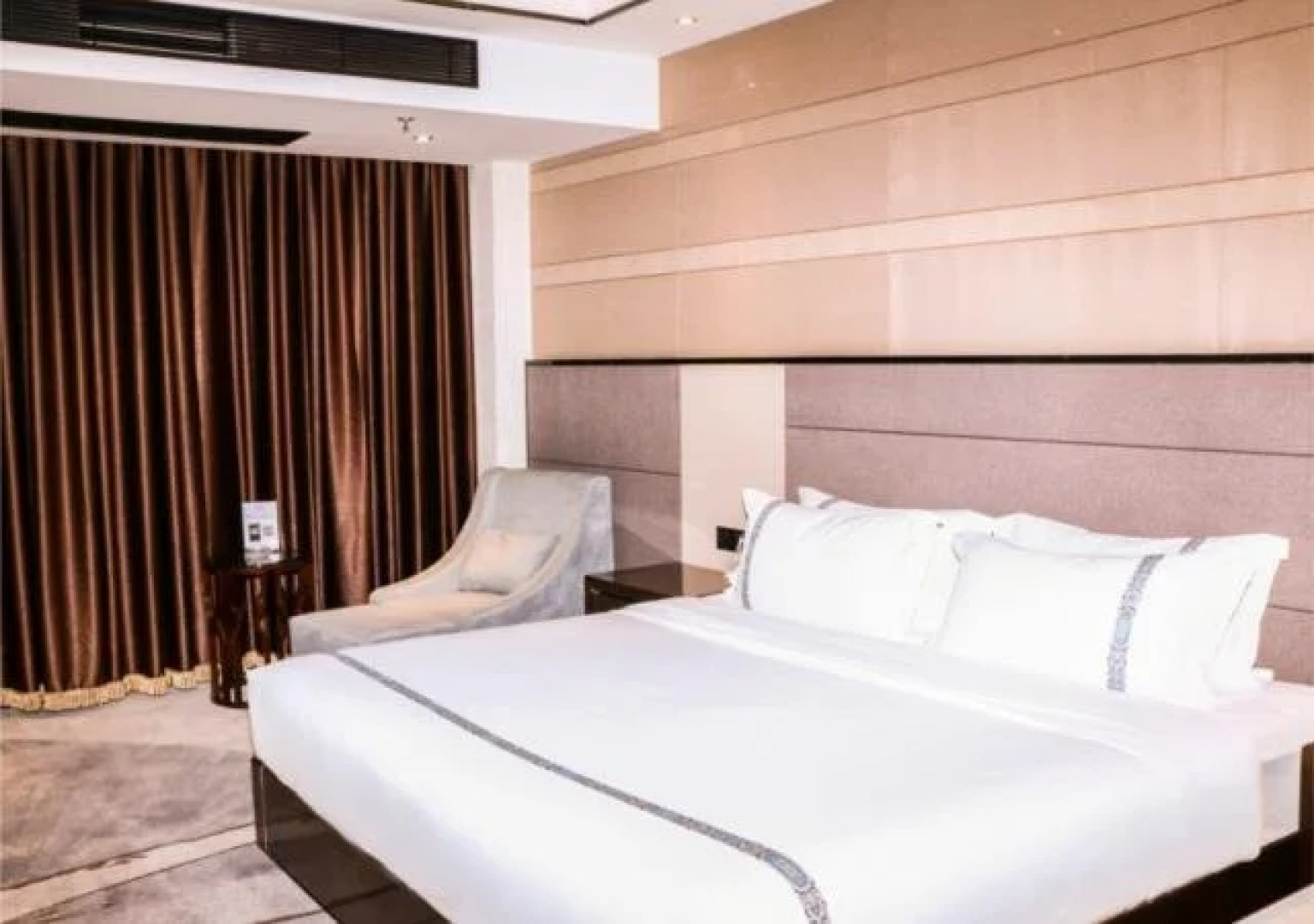 Borrman Hotel Maoming Avenue Donghui City